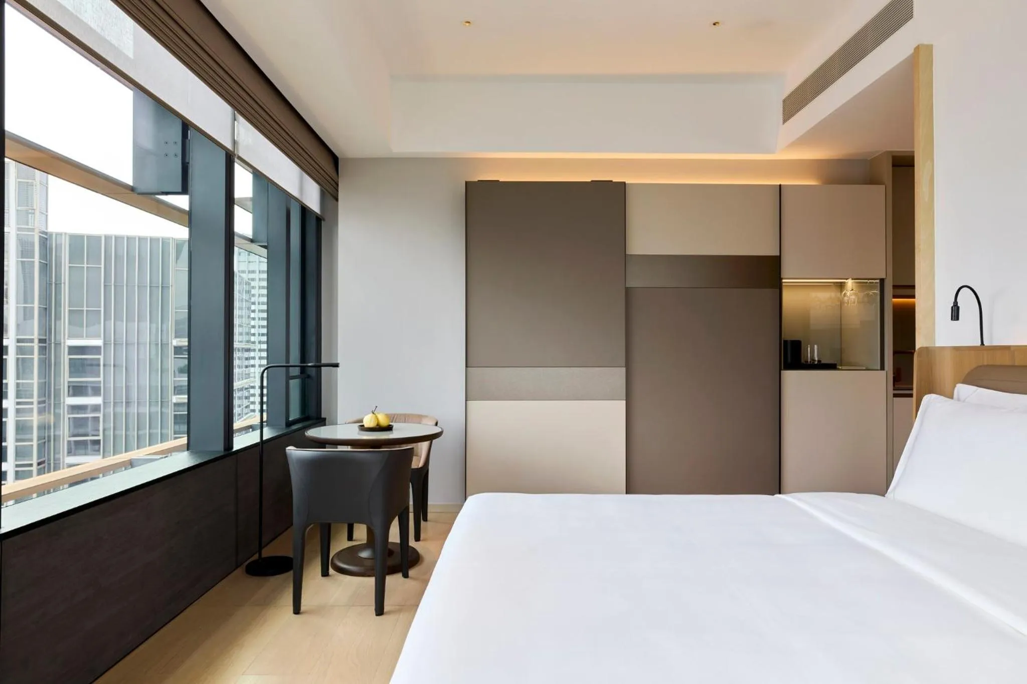 Photo of the whole room, Bed in COMO Metropolitan Singapore