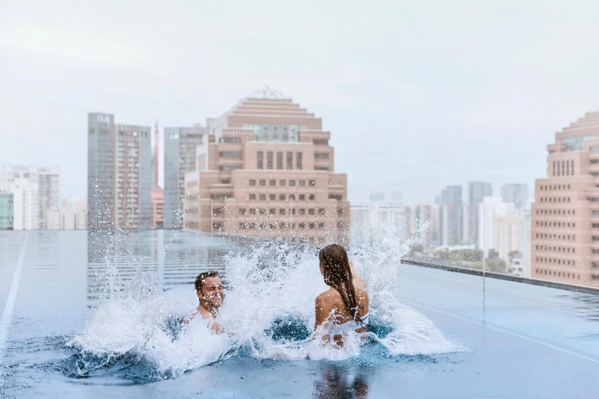 Swimming pool in COMO Metropolitan Singapore