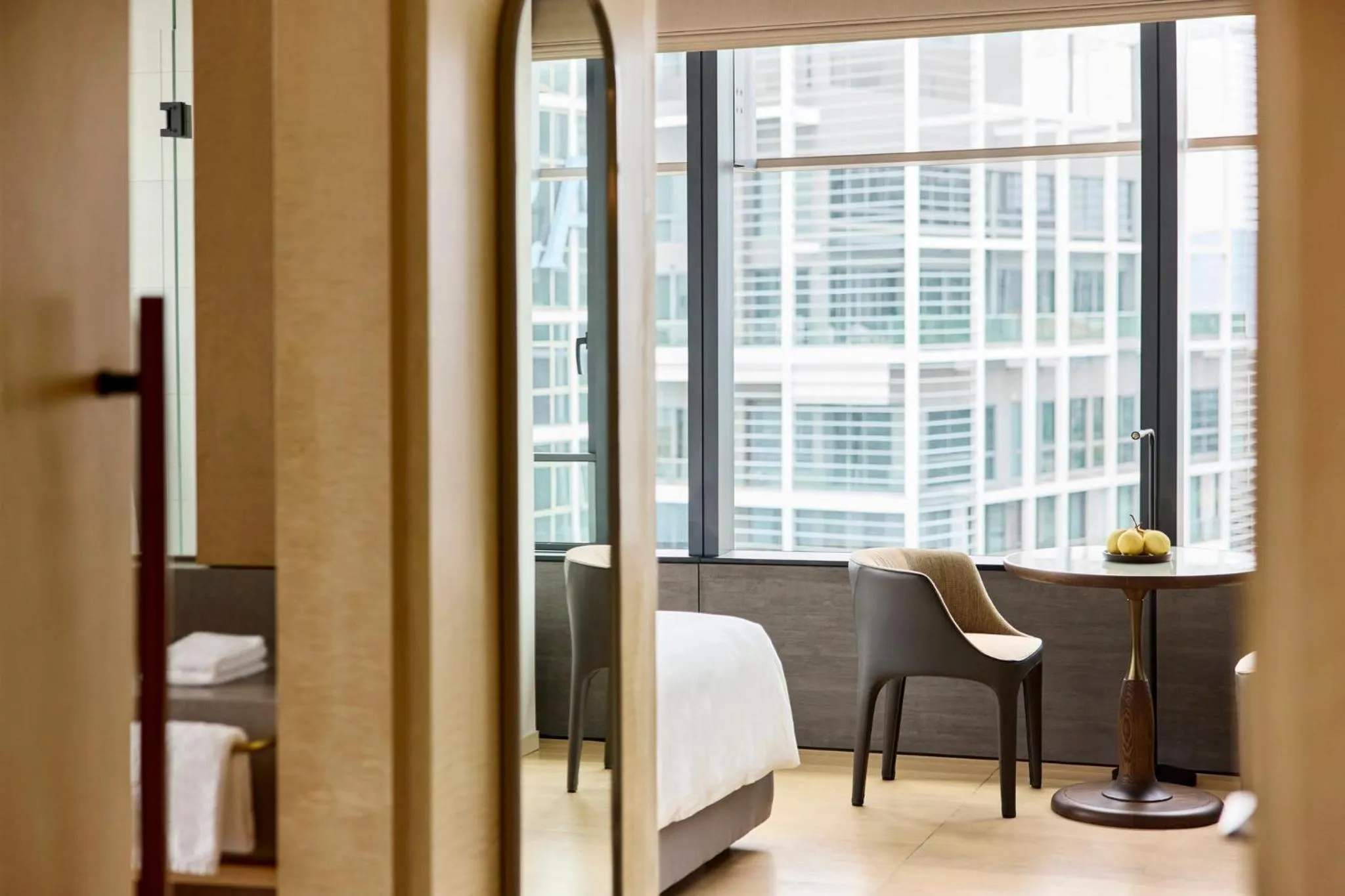 Photo of the whole room, Bed in COMO Metropolitan Singapore