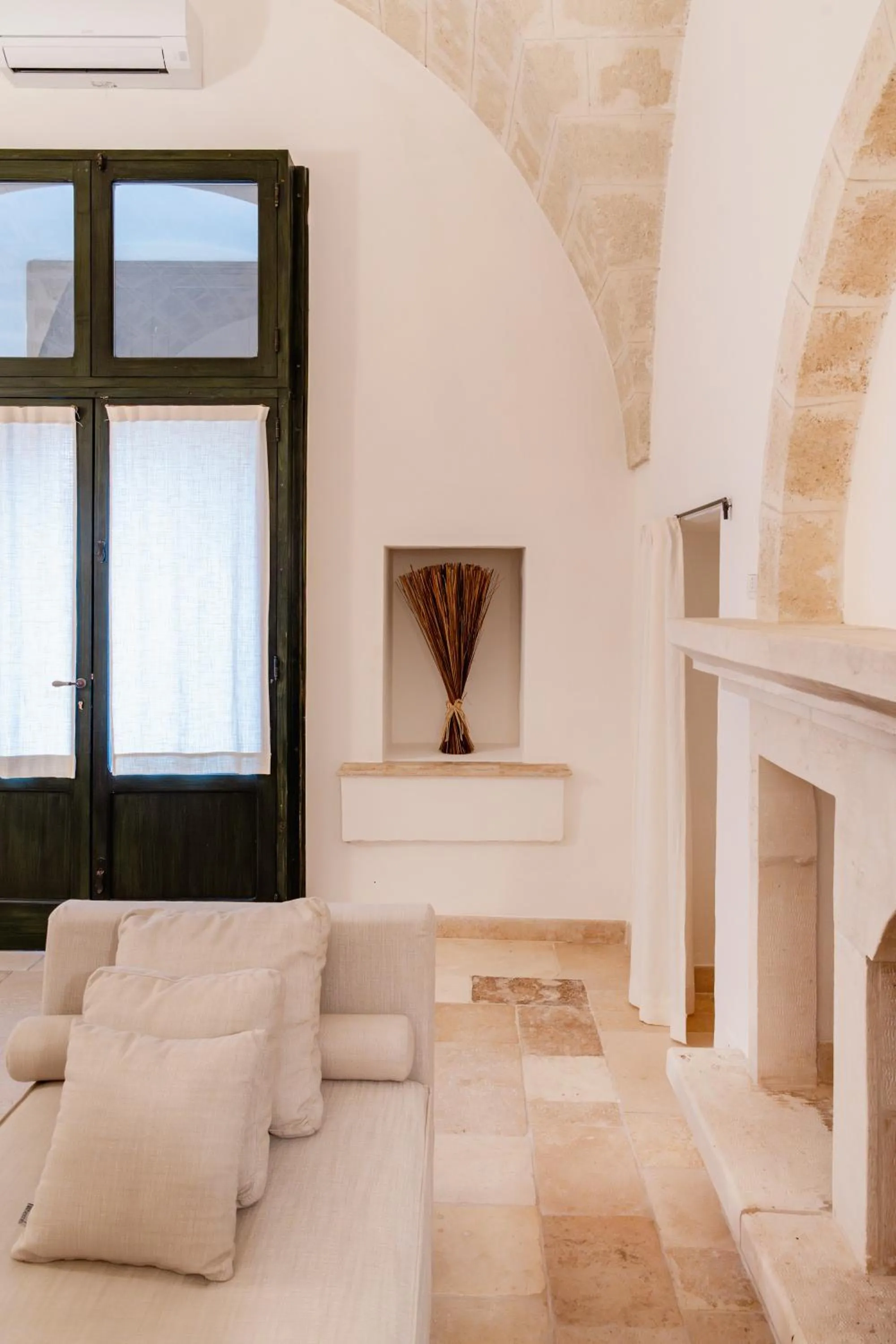 Decorative detail in Masseria Gorgognolo