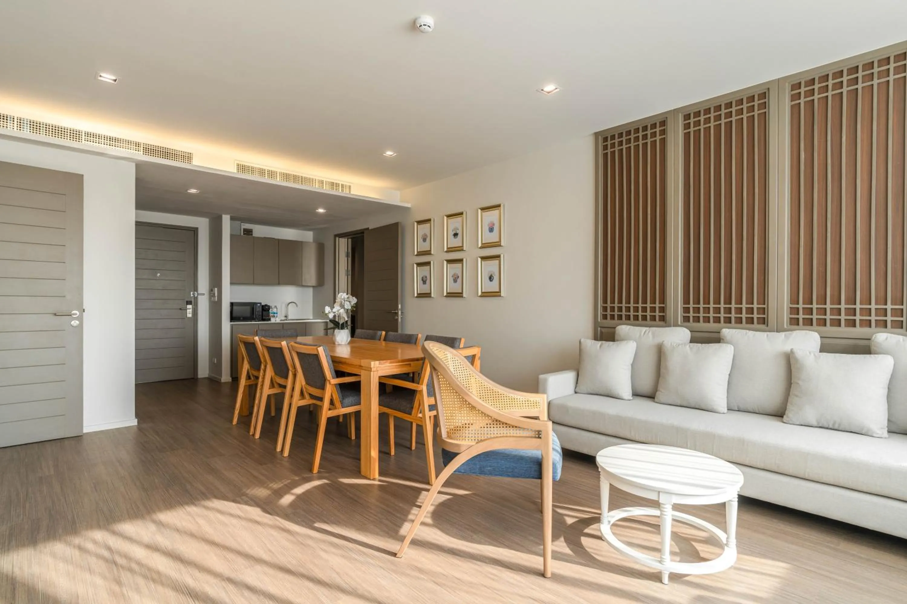 Living room in Bella Nara Phuket Naiyang Beach