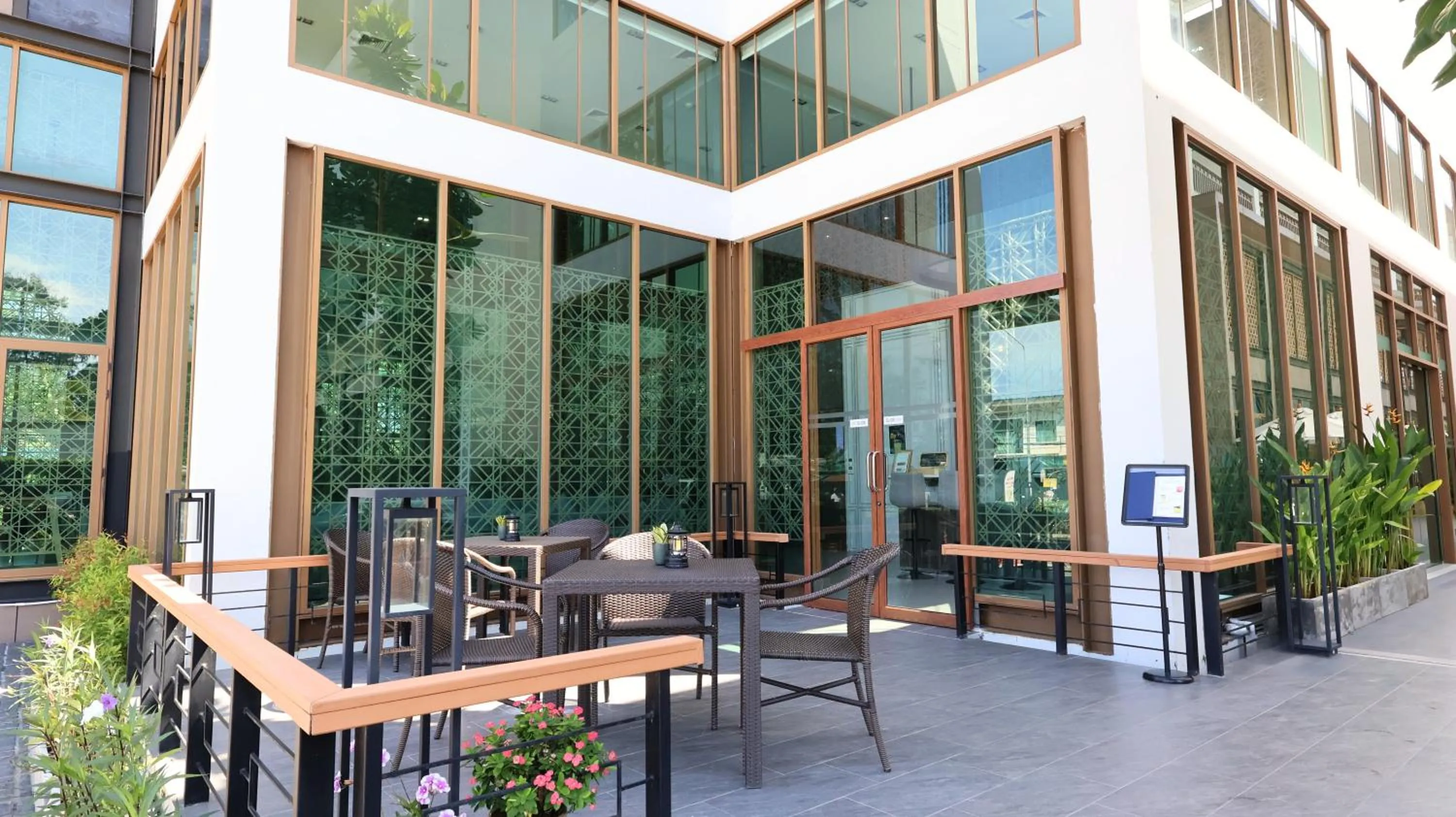 Balcony/Terrace in Bella Nara Phuket Naiyang Beach