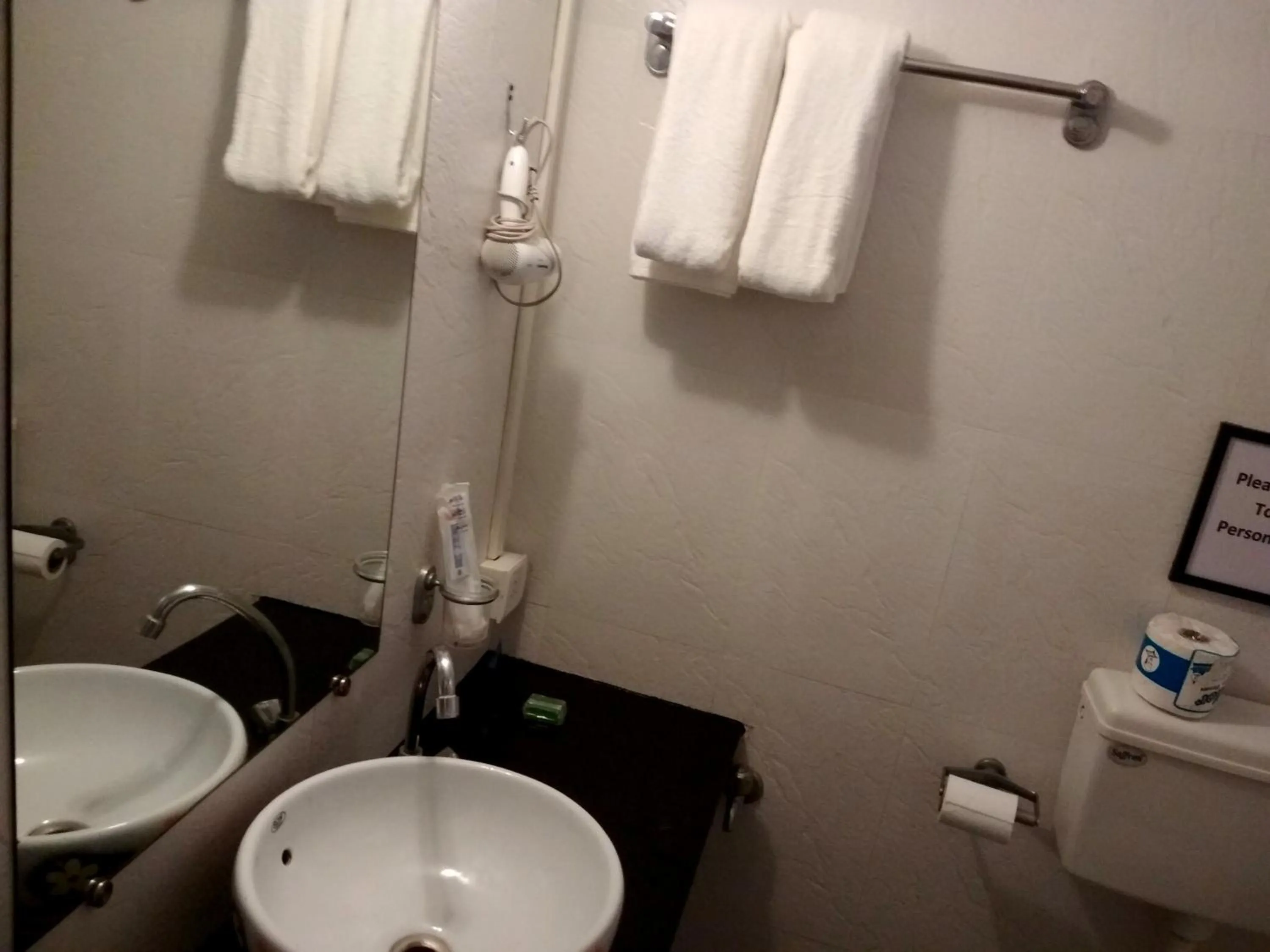 Shower in Mamagoa Beach Resort