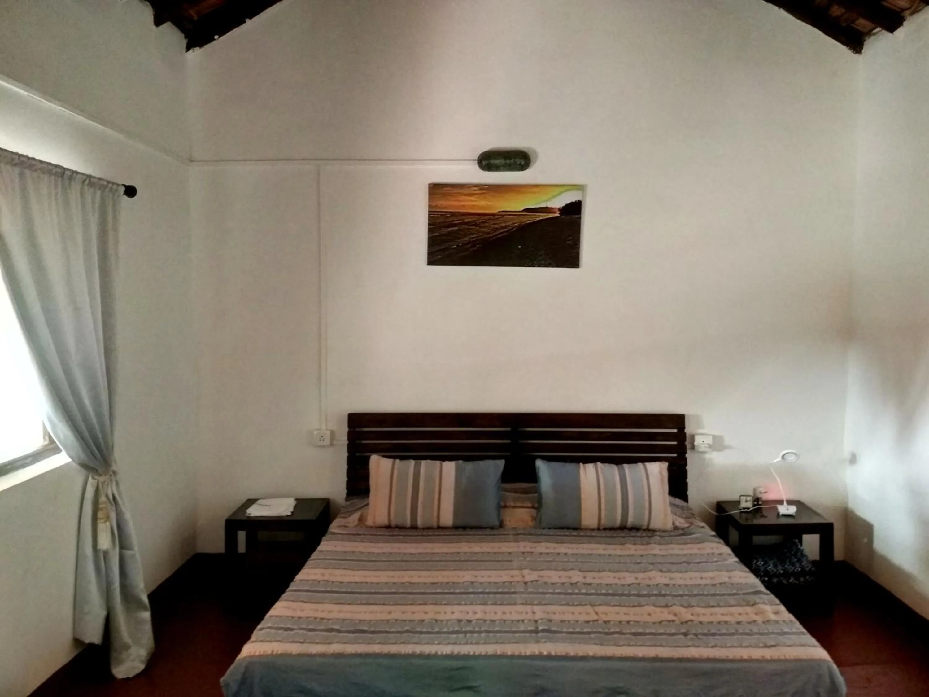 Bed in Mamagoa Beach Resort