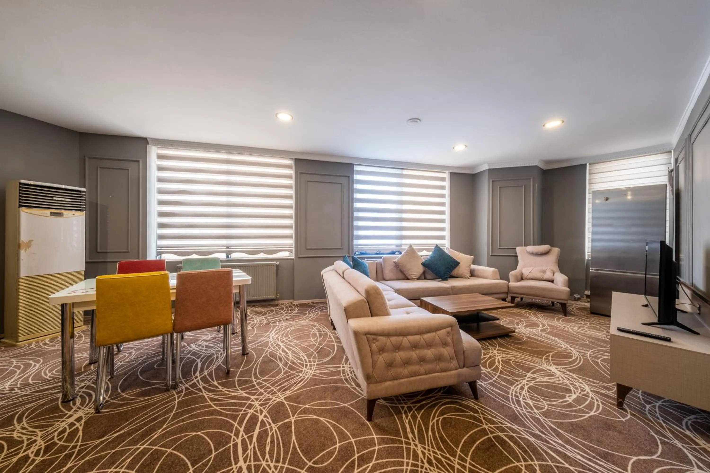 Living room in Istanbul Nova Hotel