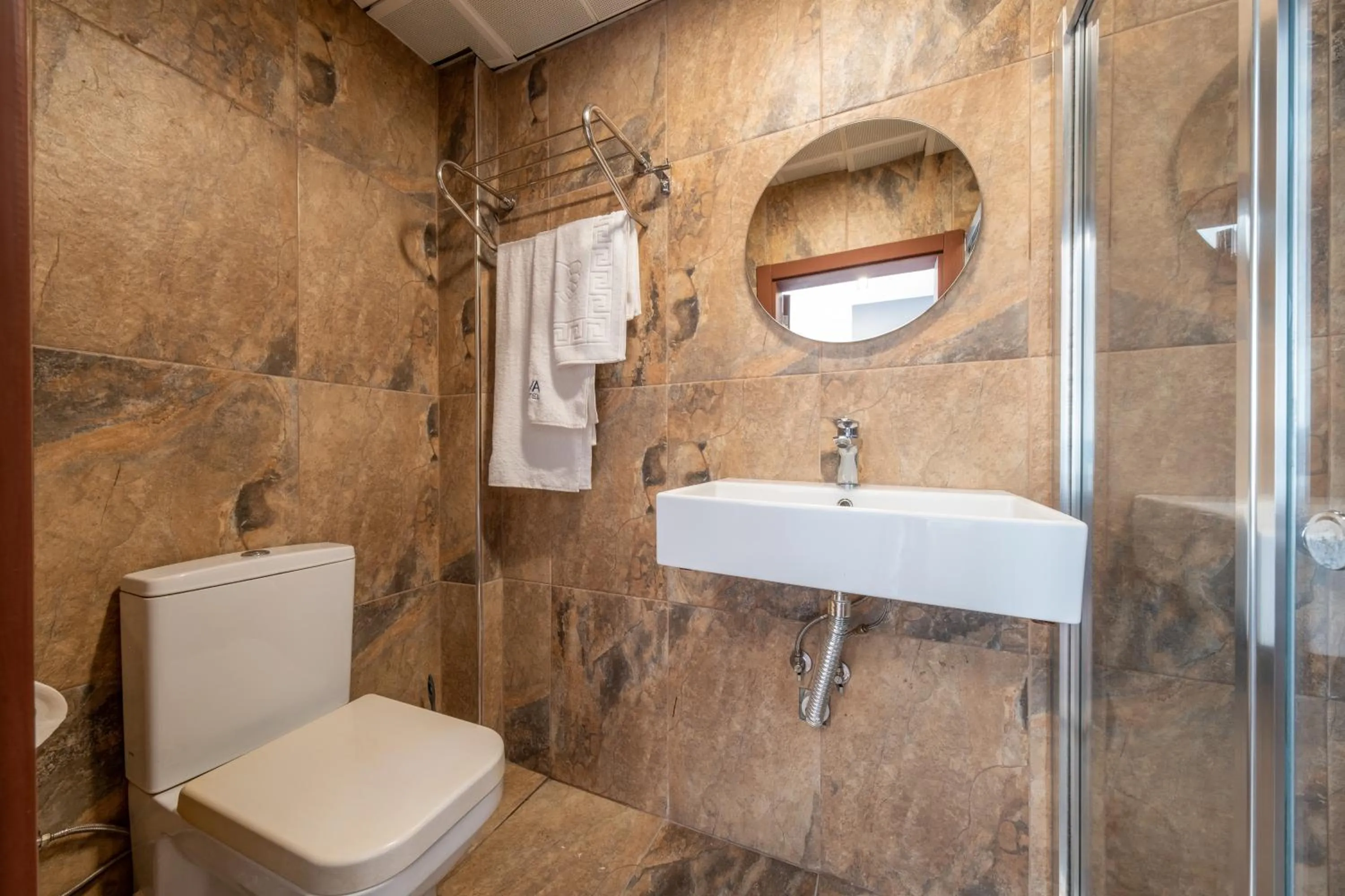 Toilet in Istanbul Nova Hotel