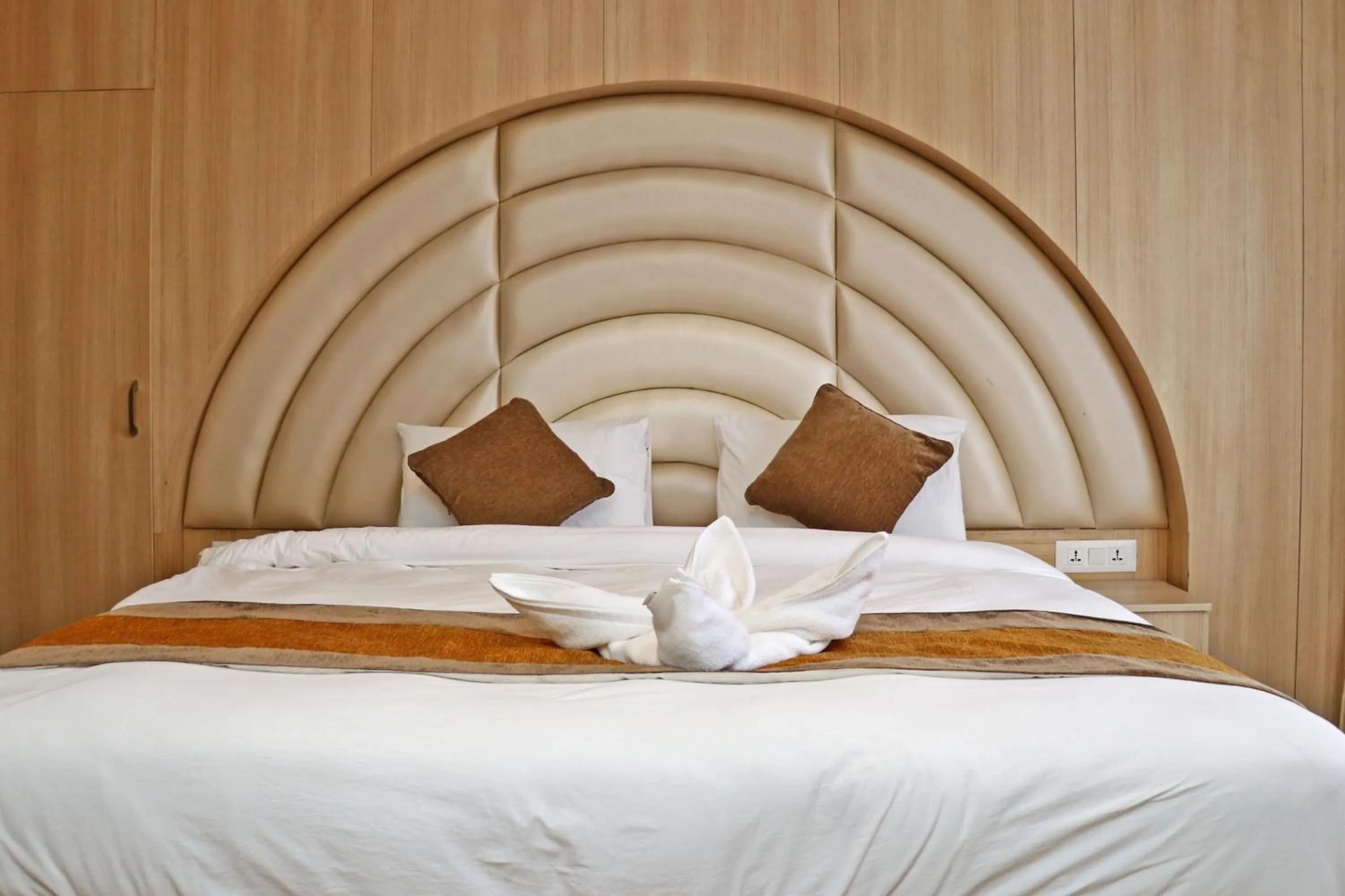 Bed in Hotel Airport Gurkha