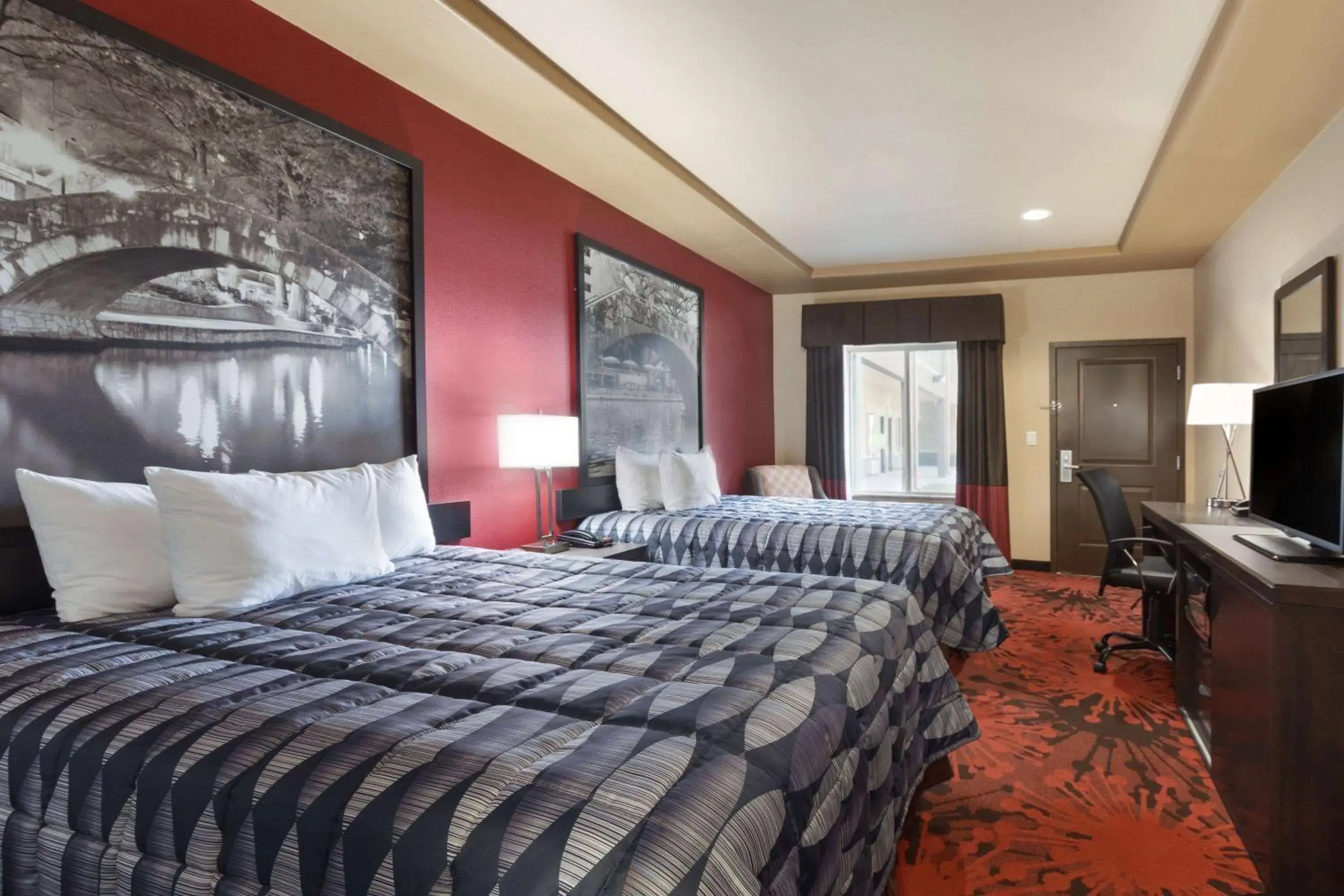 Super 8 by Wyndham Karnes City Super 8 by Wyndham Karnes City