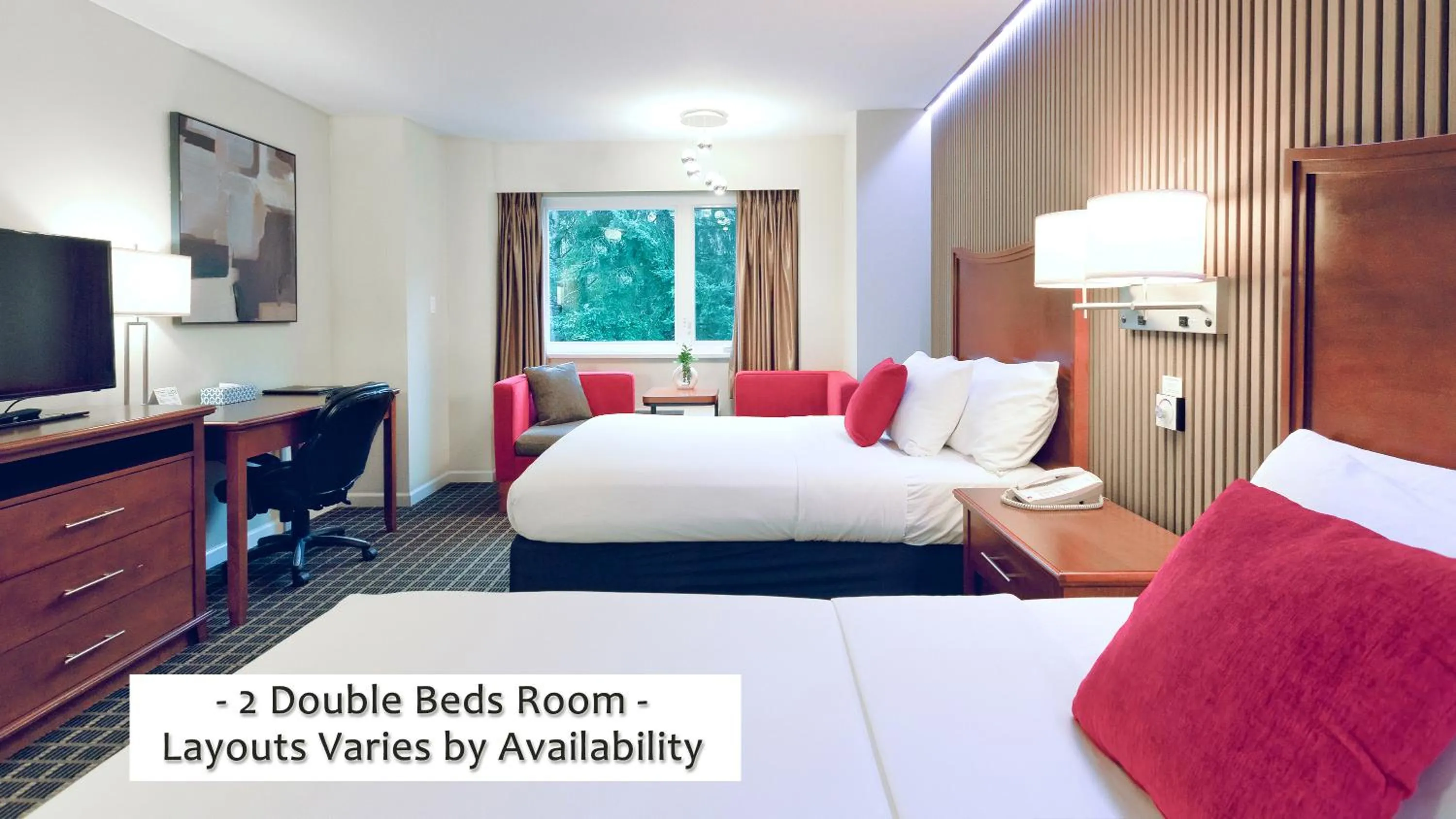 Bed in Gibsons Garden Hotel