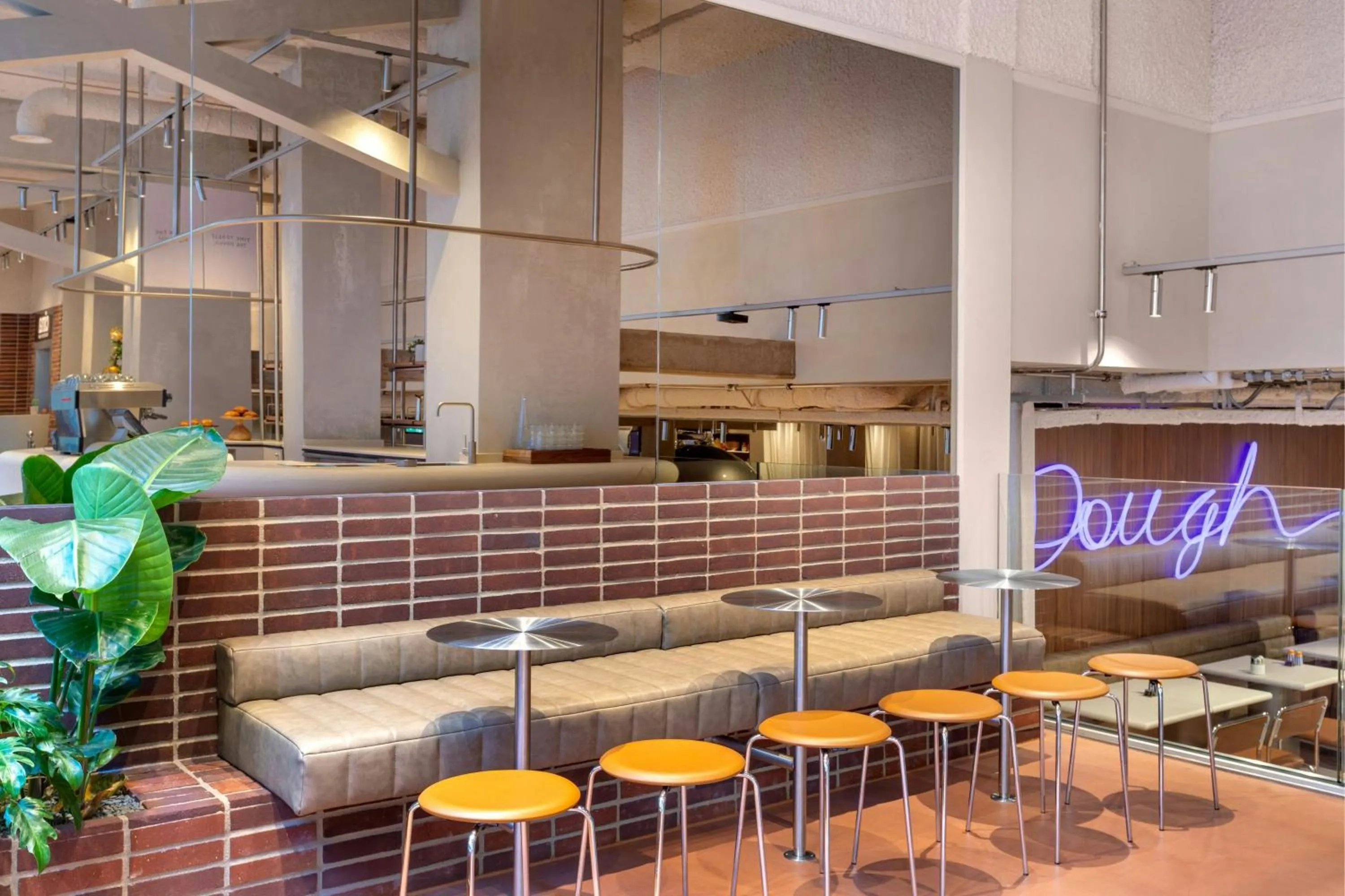 Restaurant/places to eat in Renaissance Amsterdam Hotel