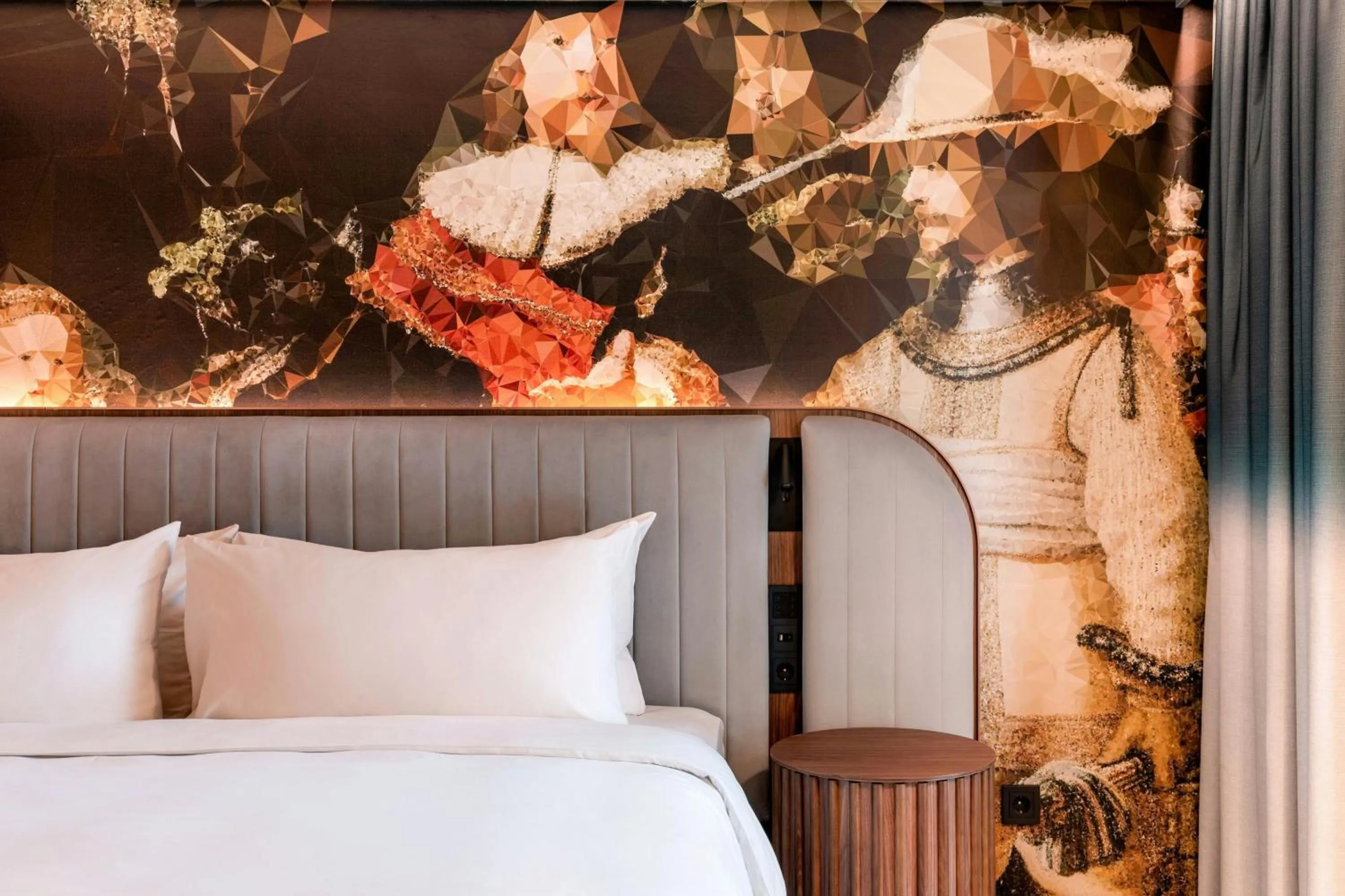 Photo of the whole room, Bed in Renaissance Amsterdam Hotel