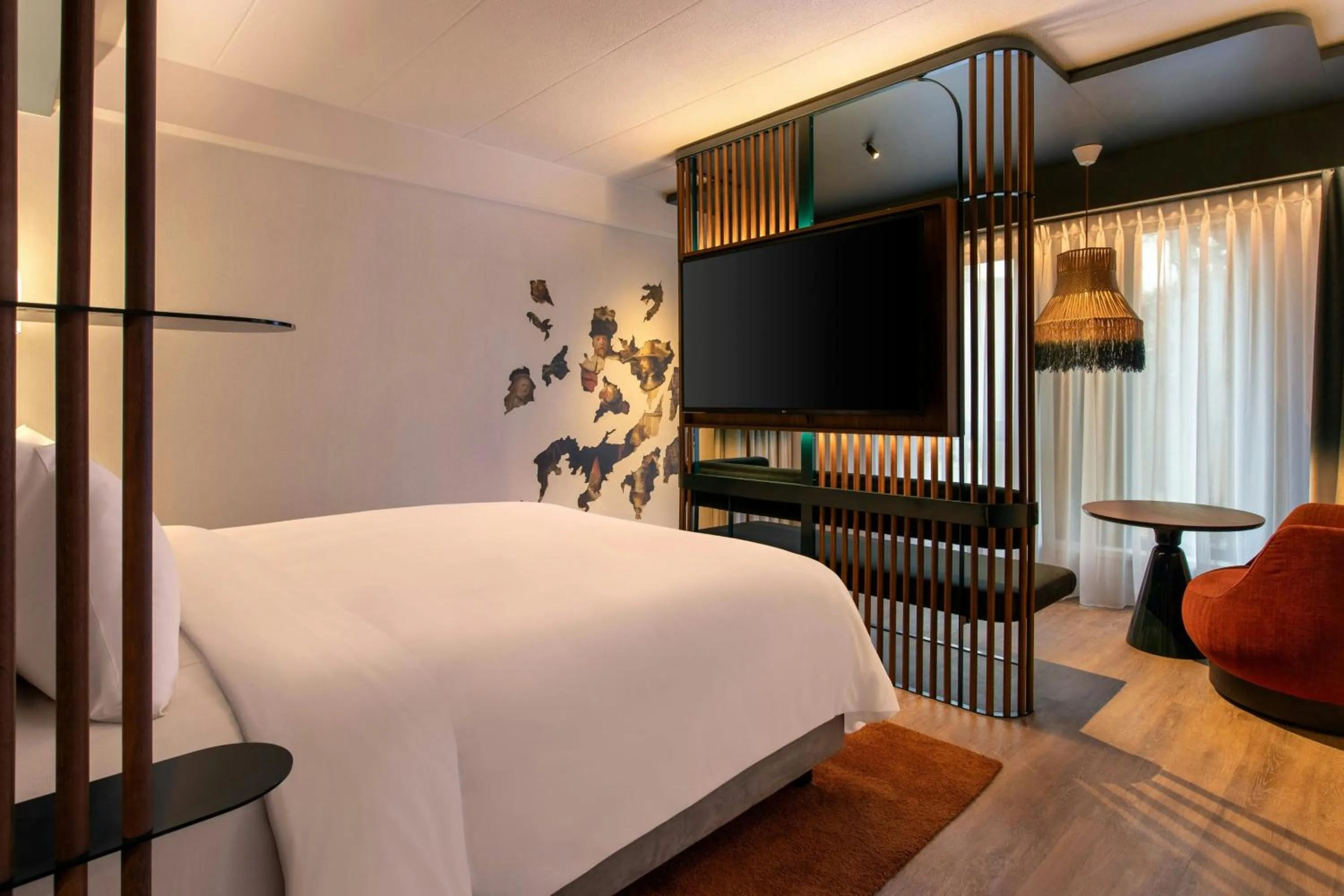 Photo of the whole room, Bed in Renaissance Amsterdam Hotel