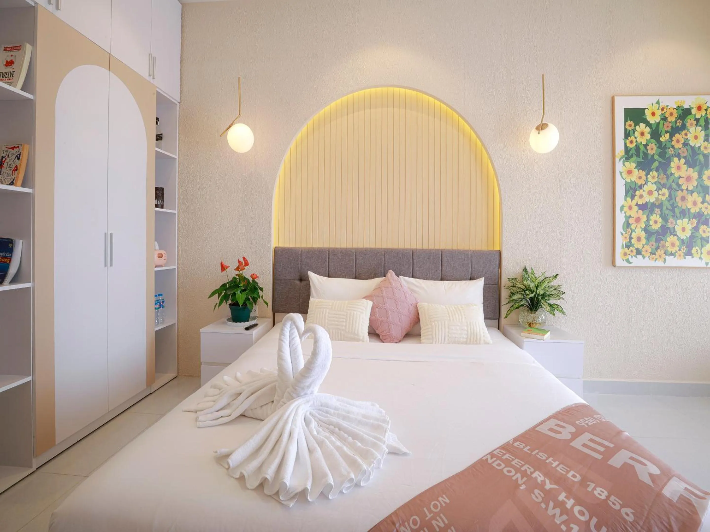 Bed in May Soho Saigon Serviced Apartment