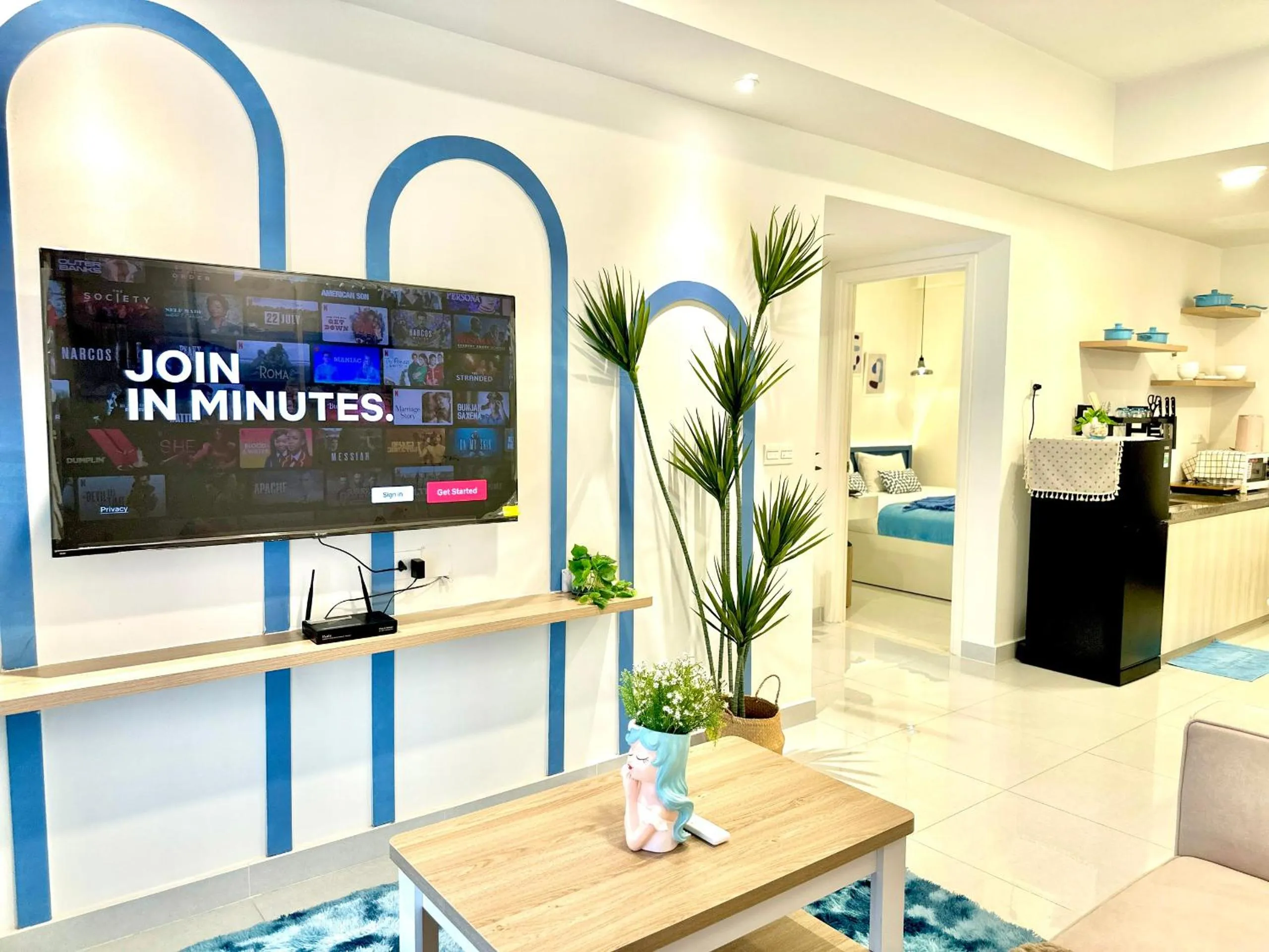 Communal lounge/ TV room in May Soho Saigon Serviced Apartment