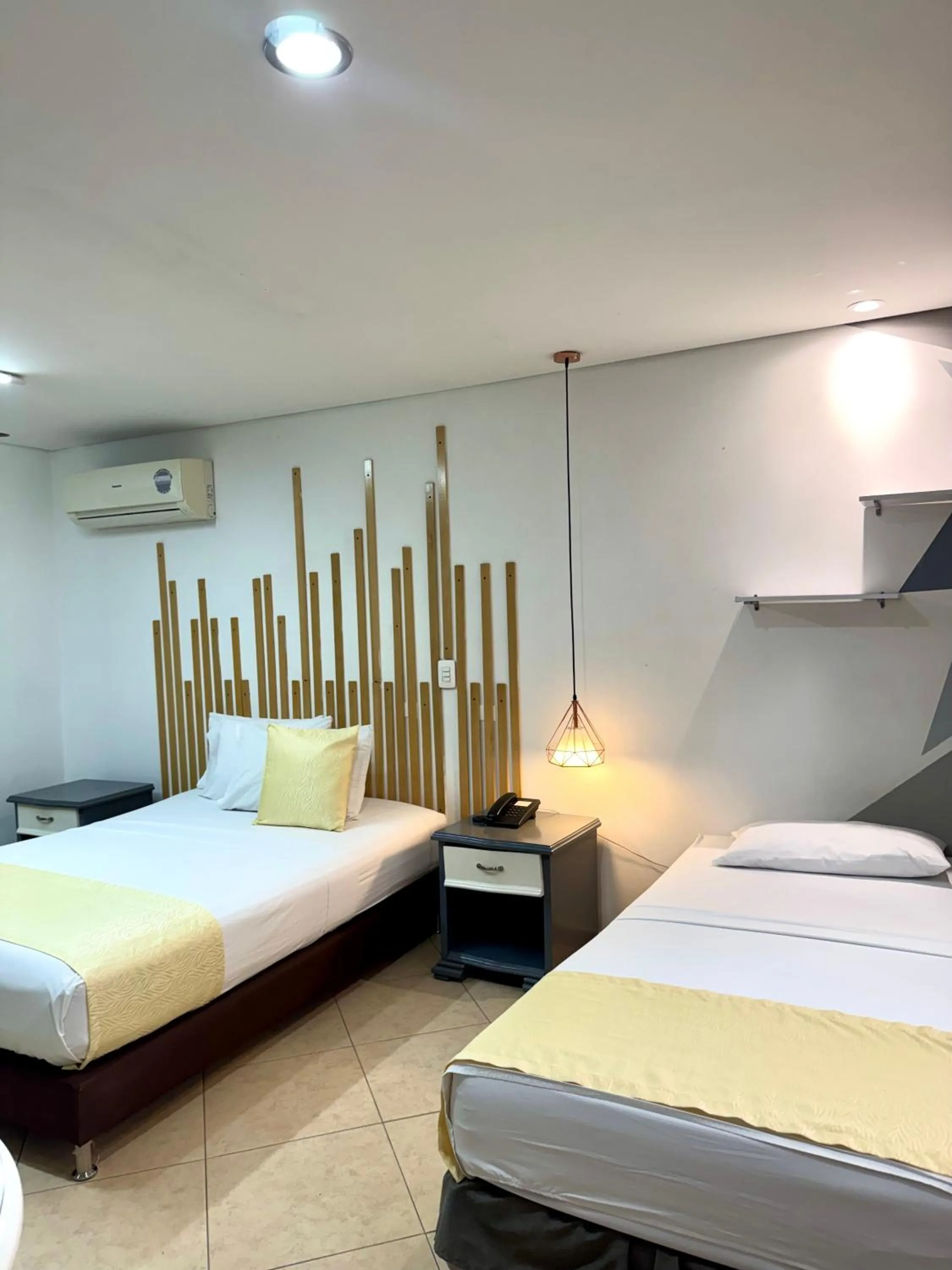 Bed in Hotel Prince Plaza - Laureles Estadio