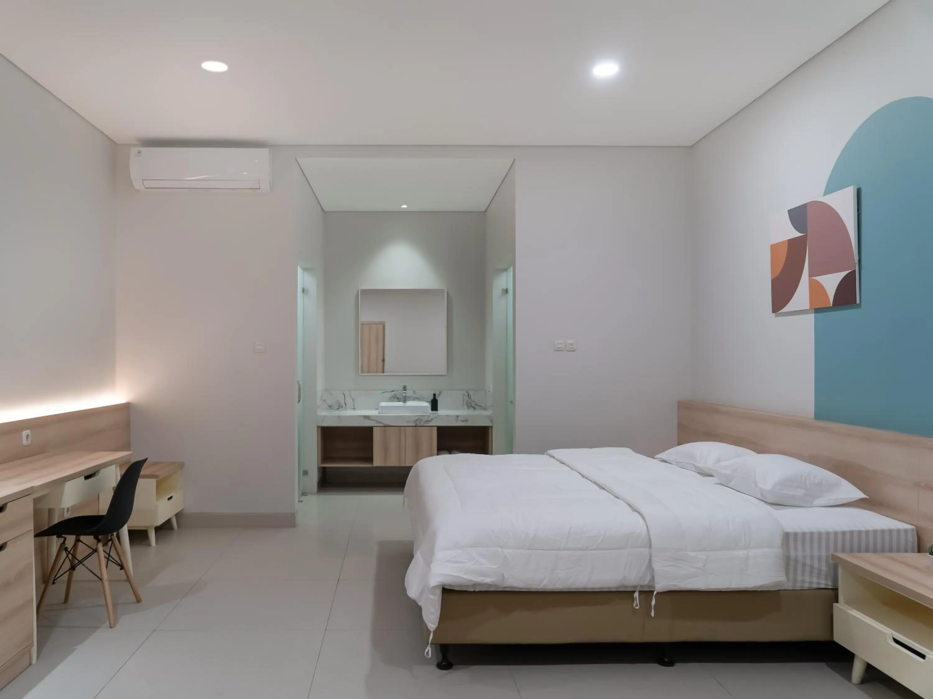 Bed in Cove Bona Sort Pasar Baru