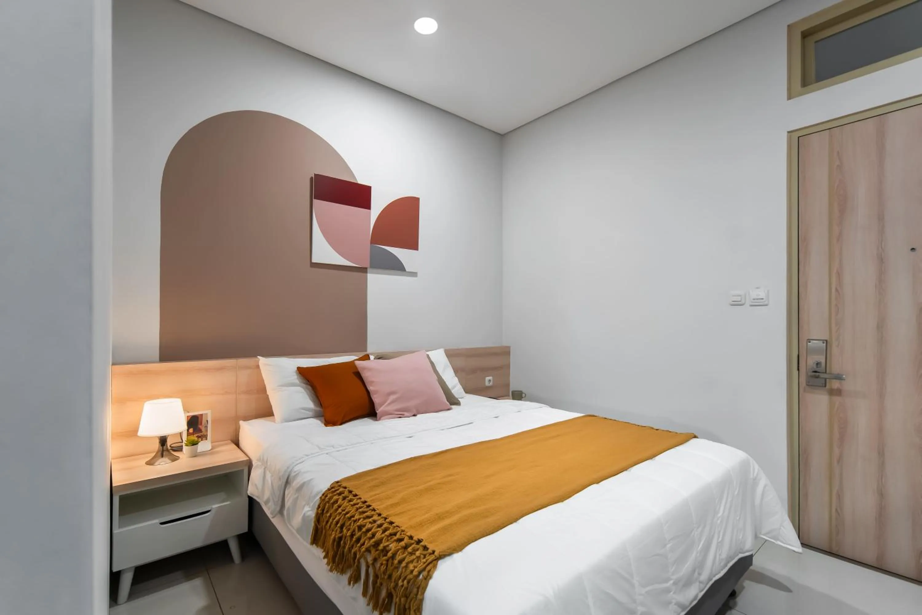 Bed in Cove Bona Sort Pasar Baru