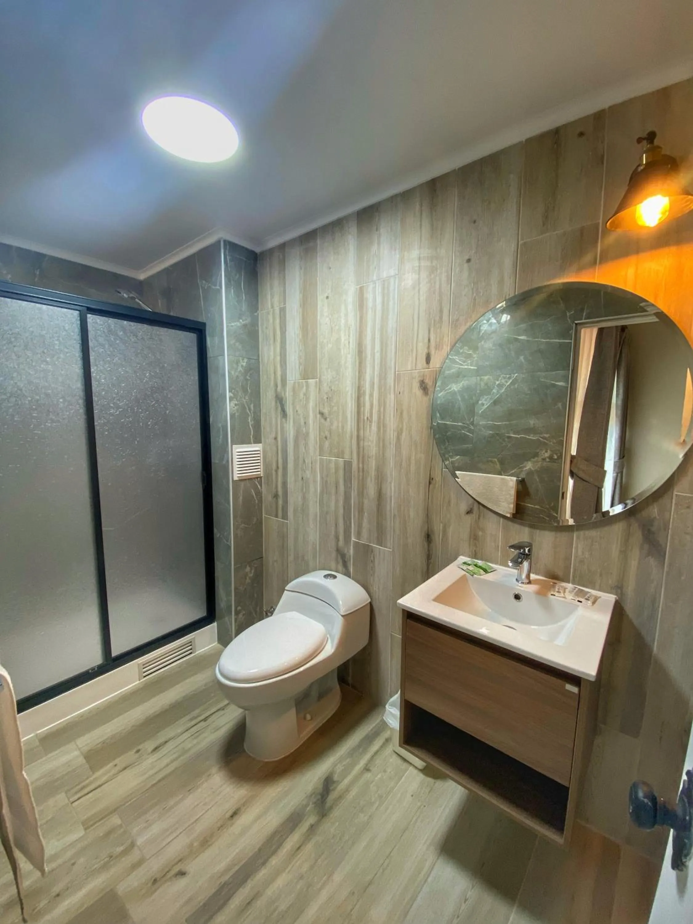 Bathroom in Hotel Naturaleza Vertientes de Elqui