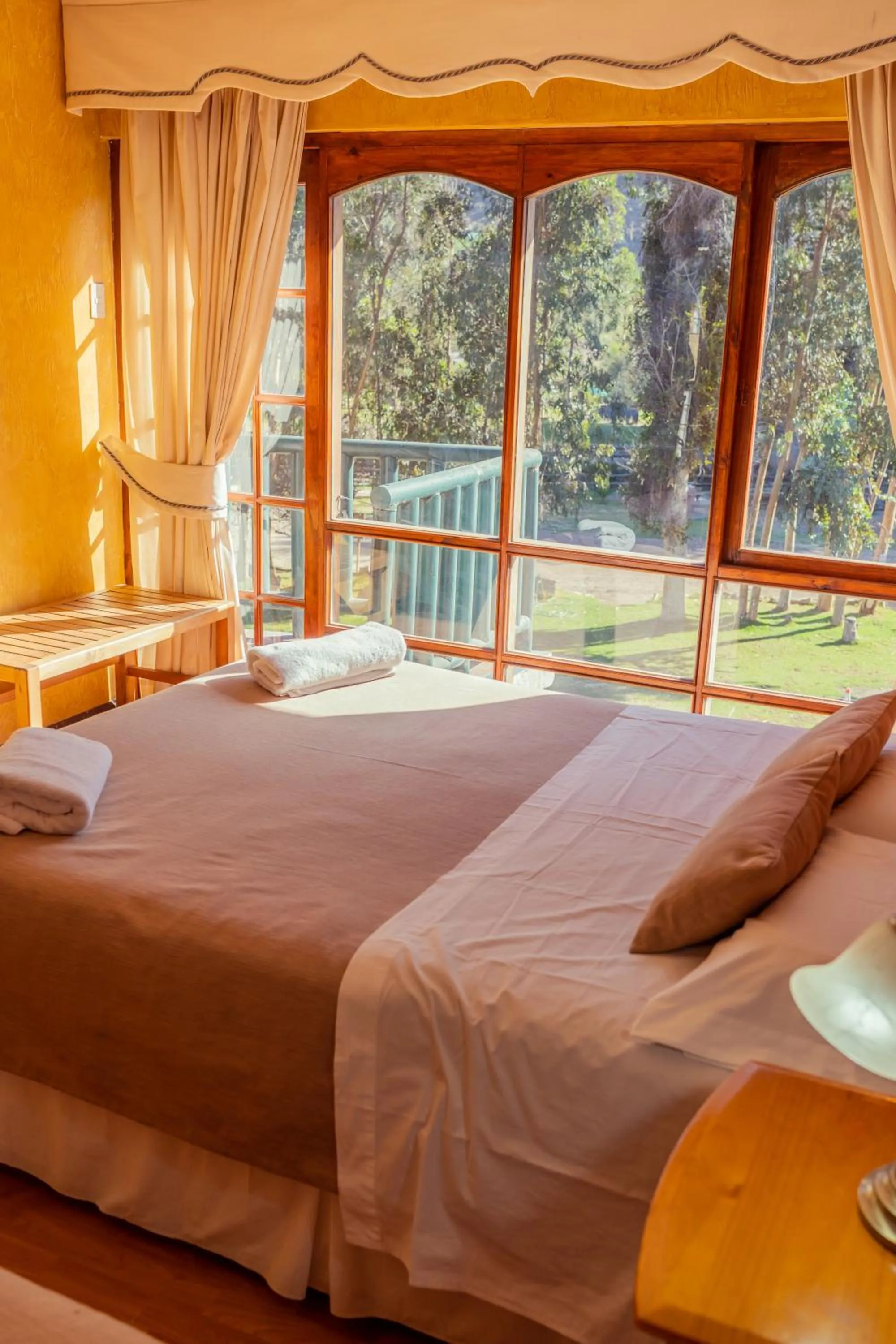 Lake view, Bed in Hotel Naturaleza Vertientes de Elqui