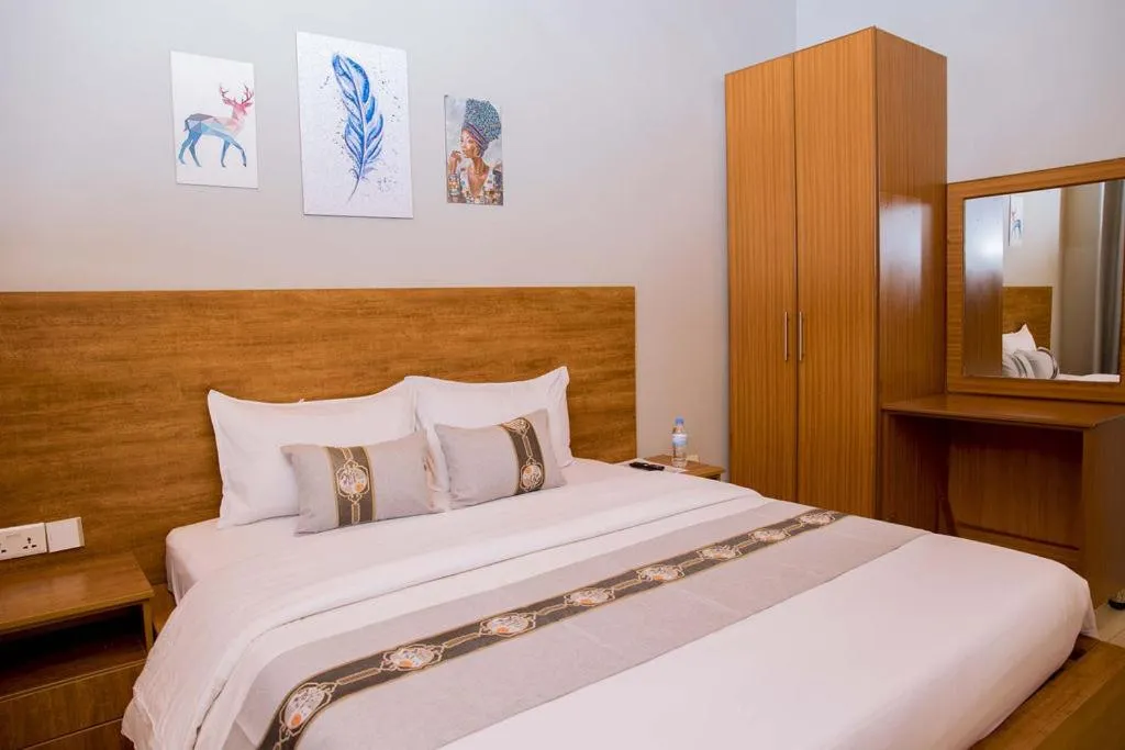 Bed in Velvet Suites