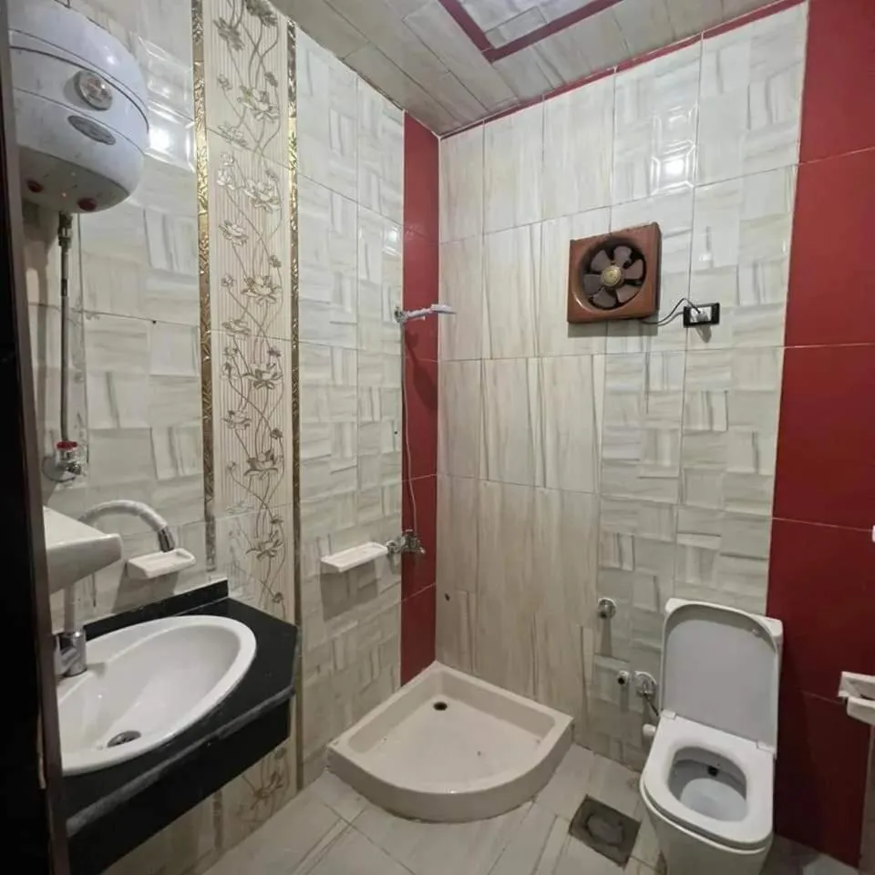 Toilet in New Saraya Camp