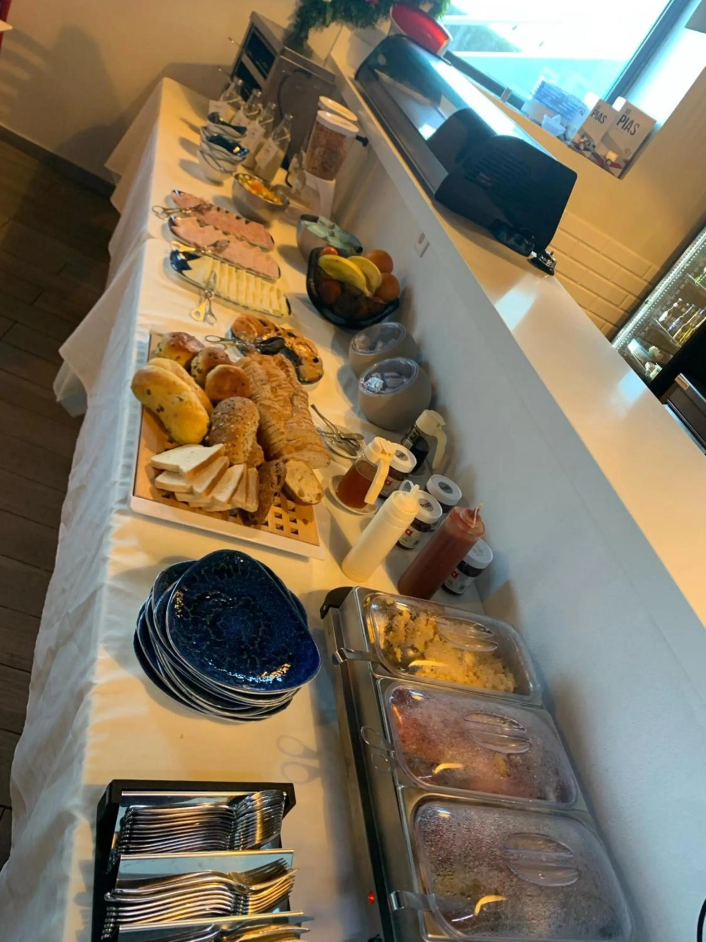 Restaurant/places to eat in Mediterrâneo Madeira