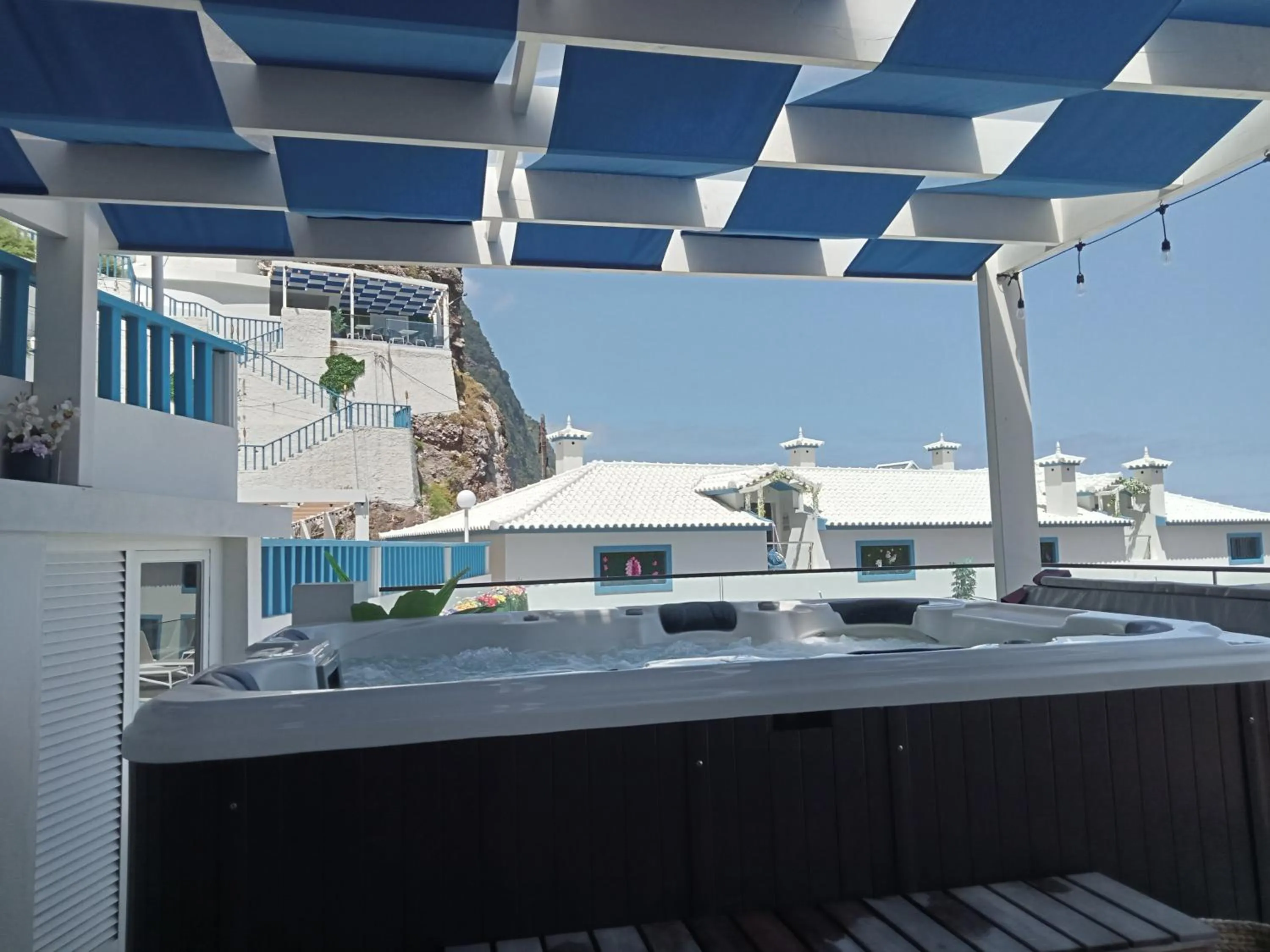 Hot Tub in Mediterrâneo Madeira