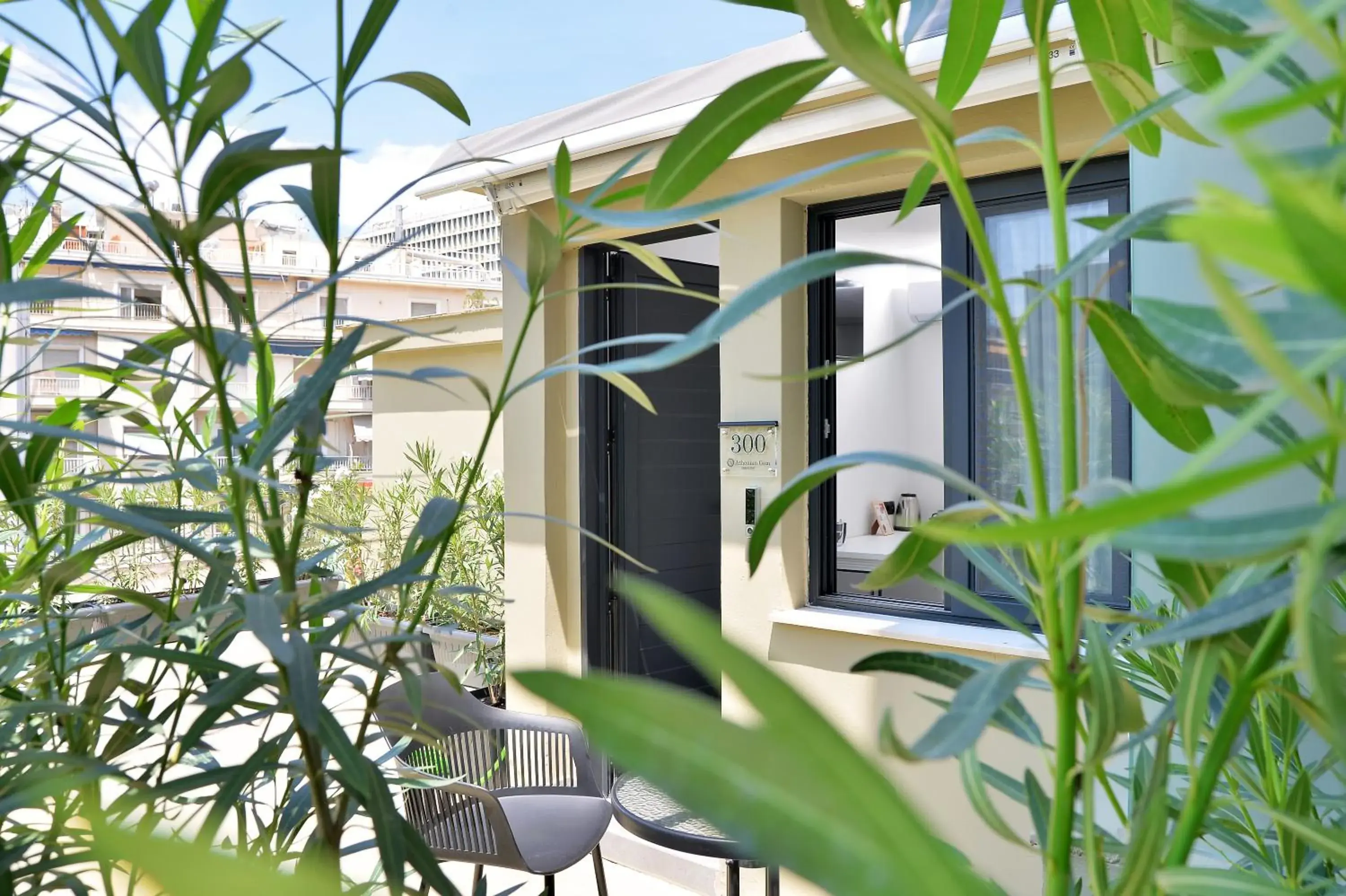 Budget Double Room in Athenian Gem Budget Double Room in Athenian Gem