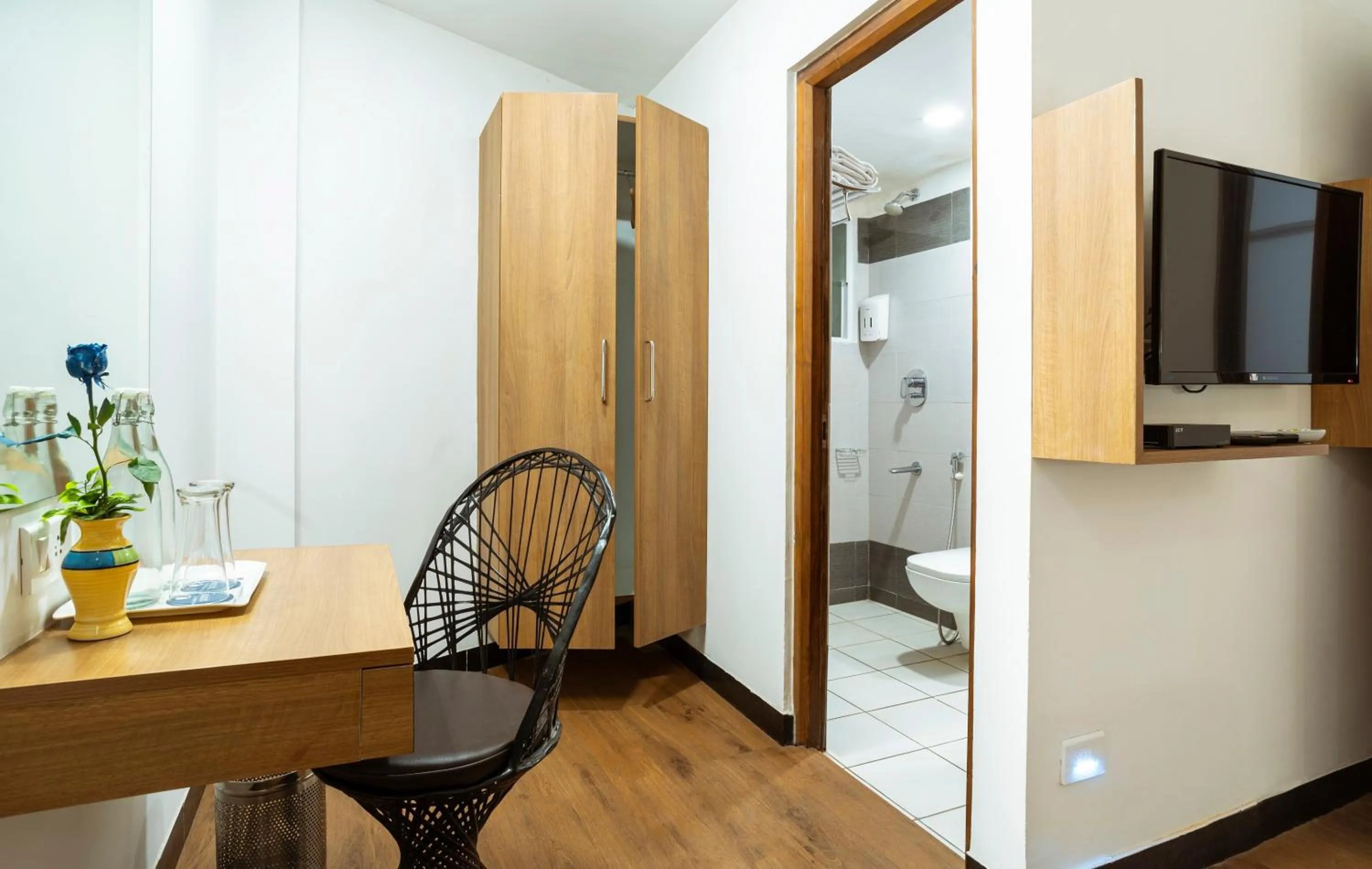 Seating area in Zip by Spree Hotels Mangala International