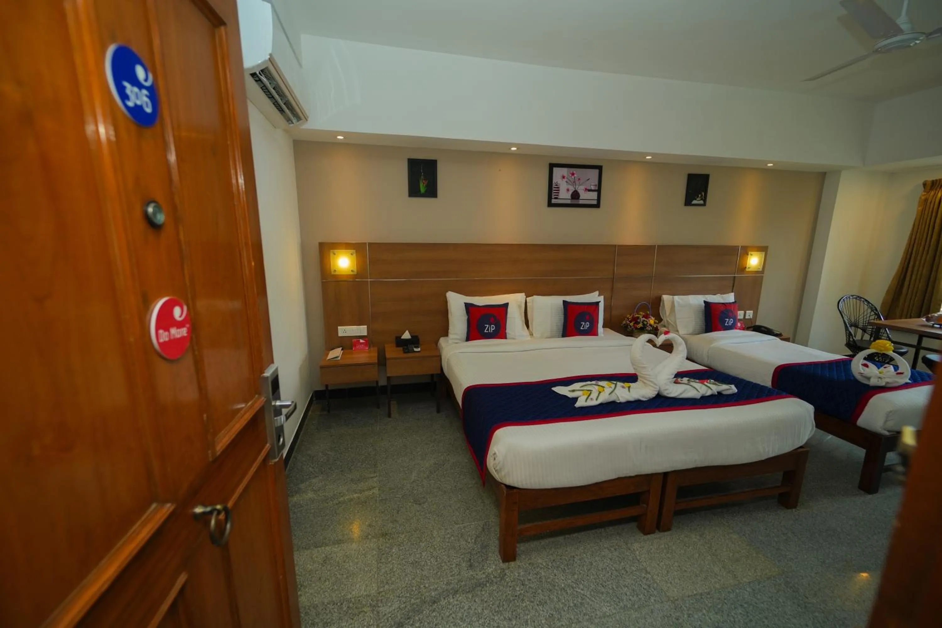 Bed in Zip by Spree Hotels Mangala International