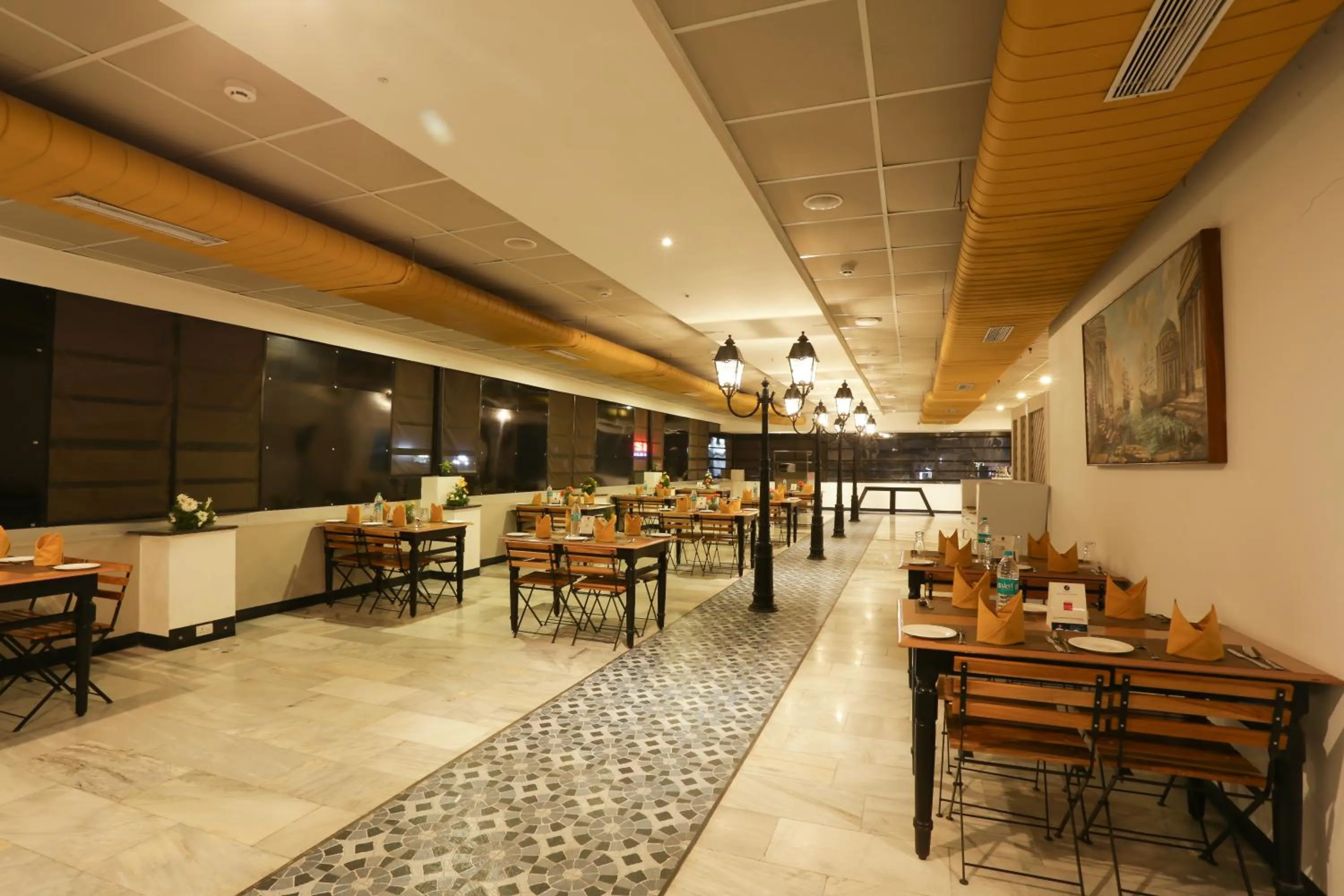 Restaurant/places to eat in Zip by Spree Hotels Mangala International