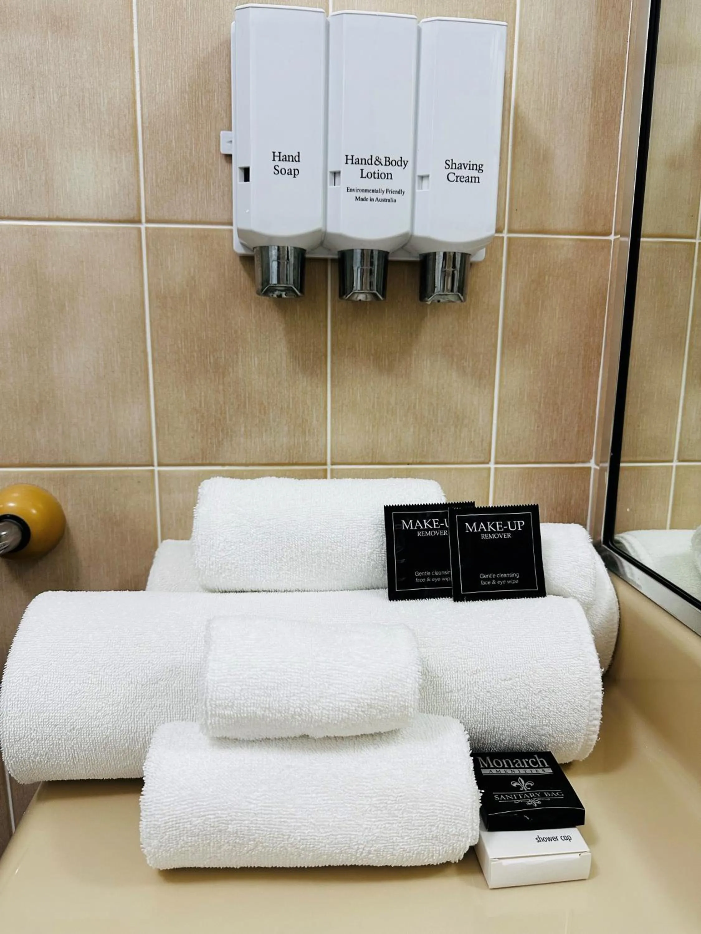 Bathroom in Oxley Motel