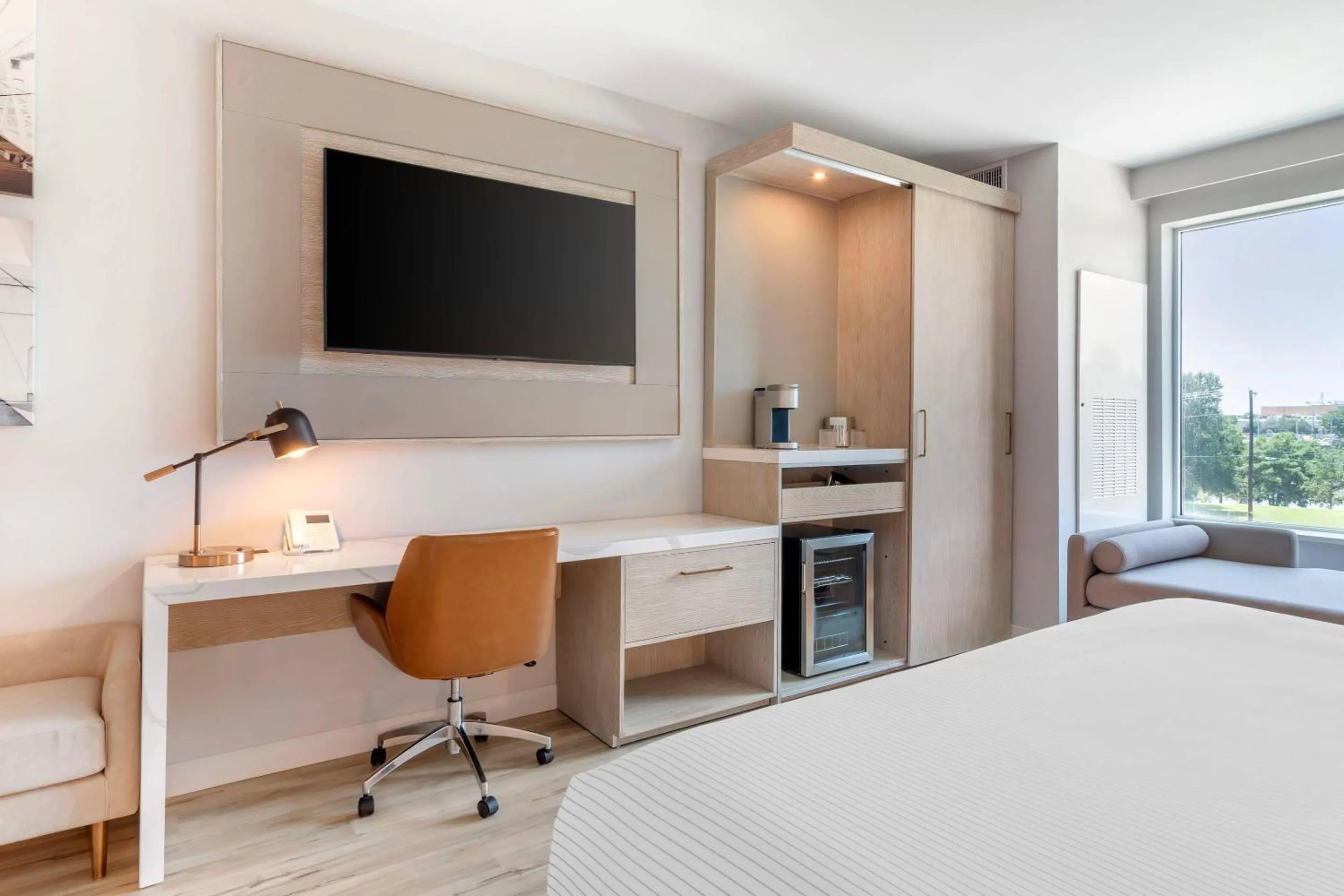 Bedroom, Bed in Cambria Hotel Waco University Riverfront