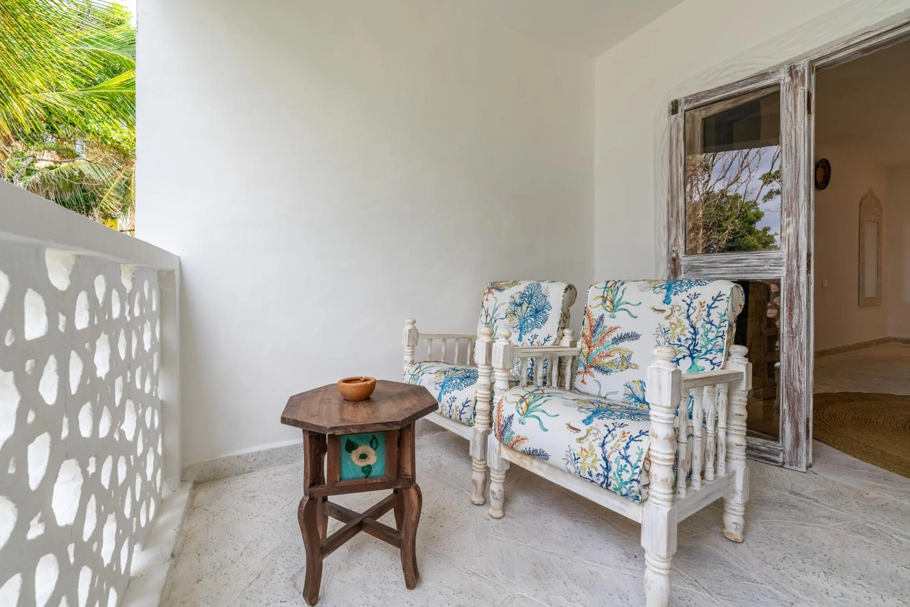Patio in Chale Island Resort
