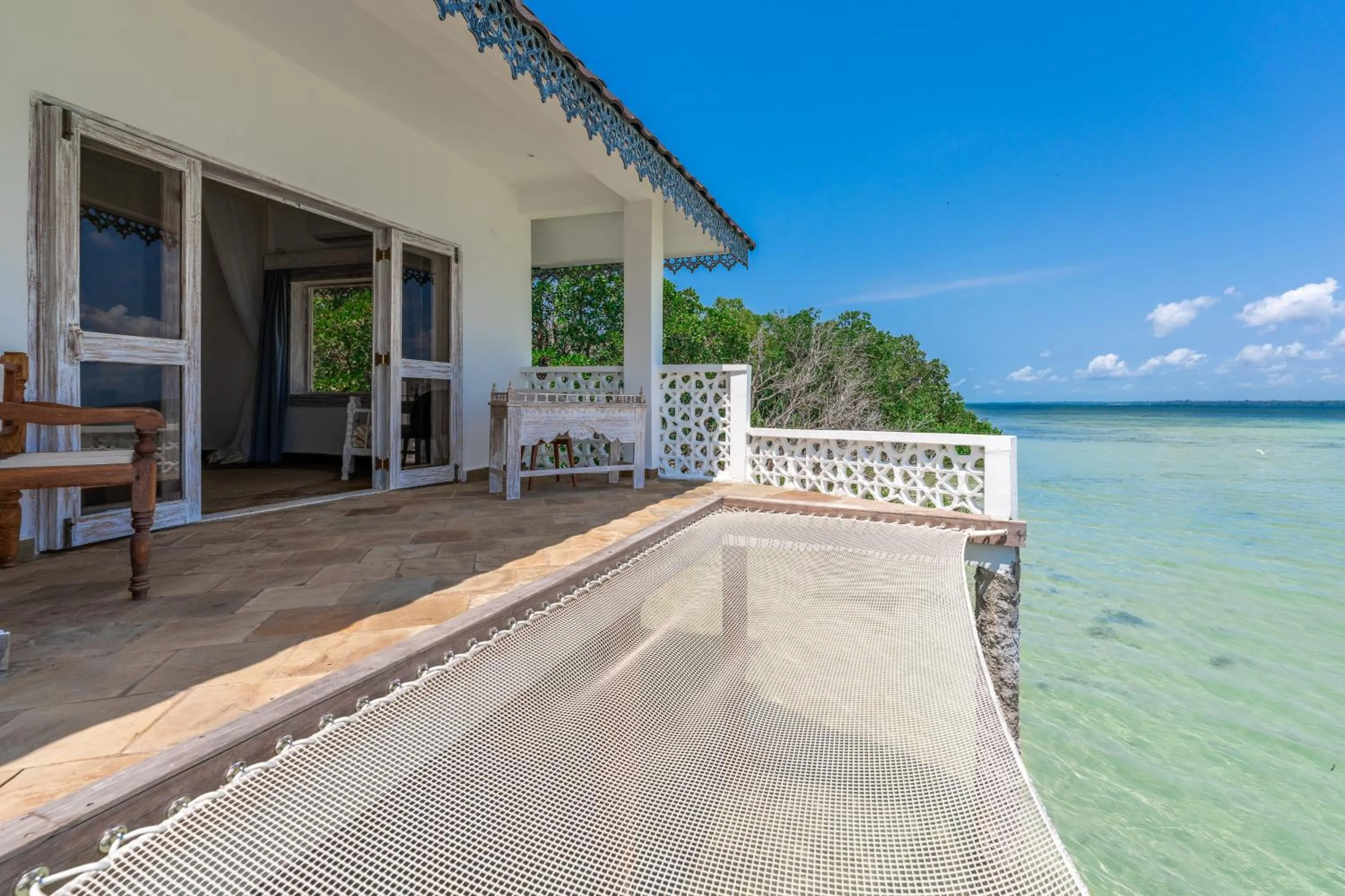 Balcony/Terrace in Chale Island Resort