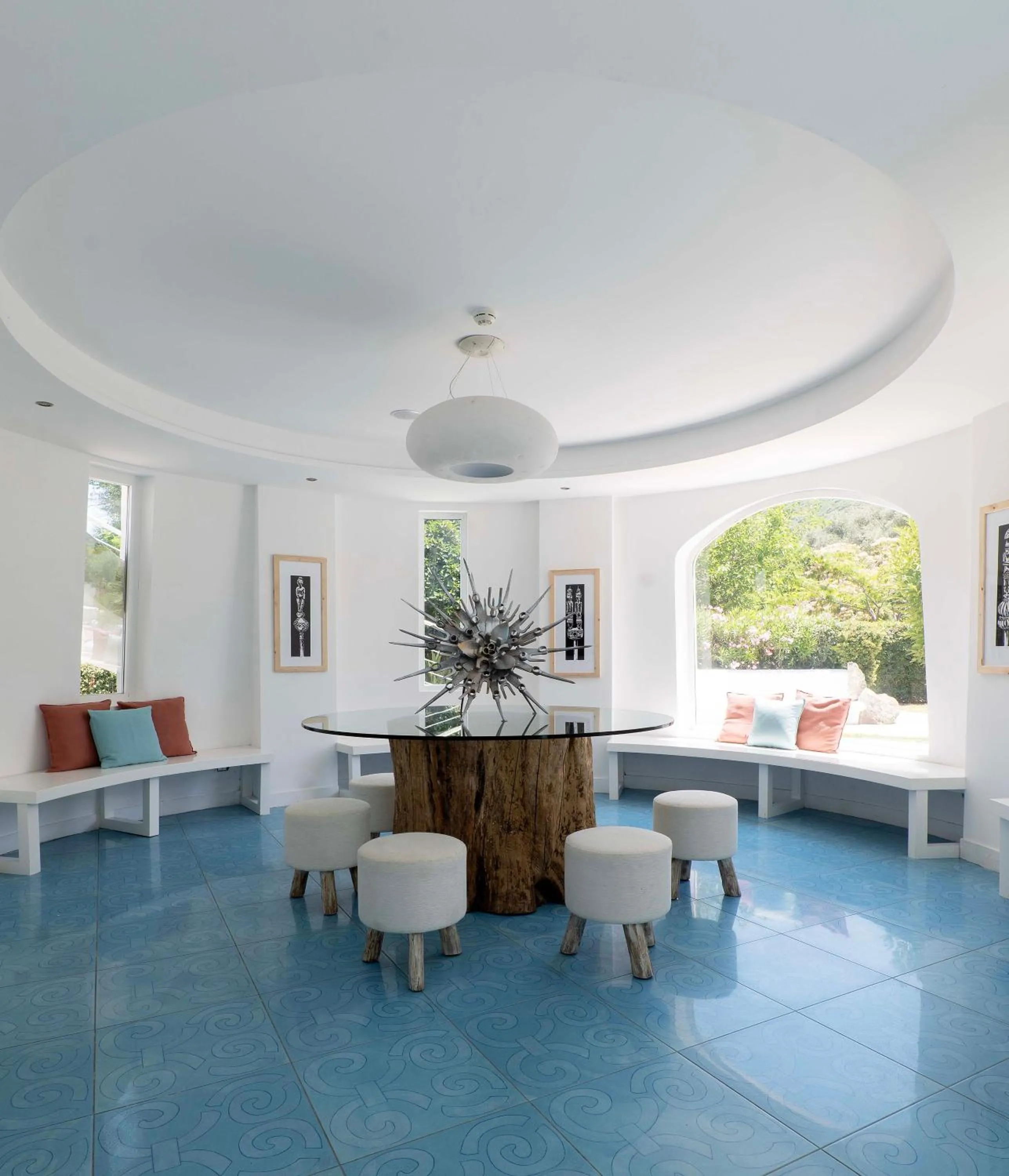 Seating area in Infinity Resort Tropea