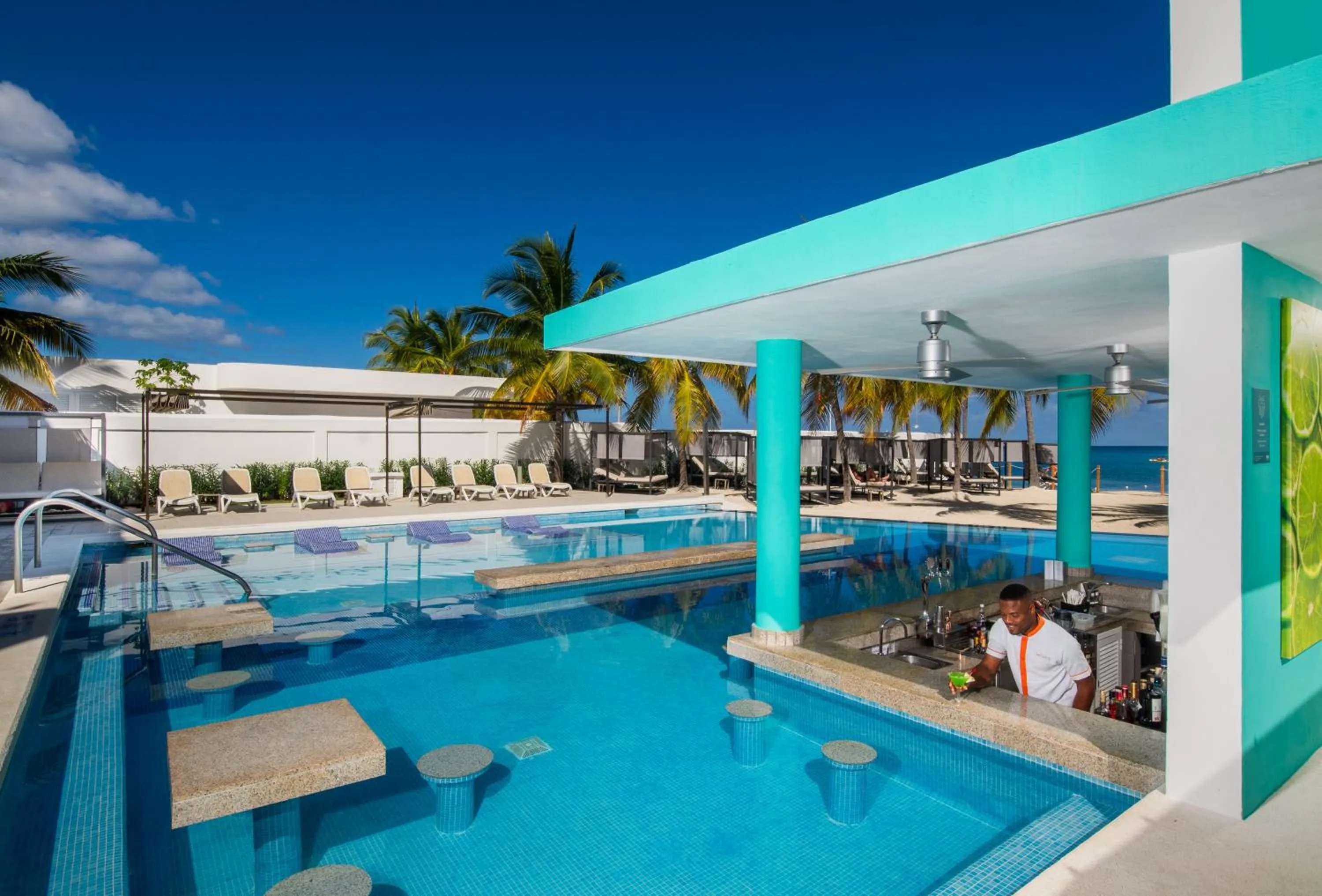 Lounge or bar in Riu Palace Jamaica - Adults Only - All Inclusive