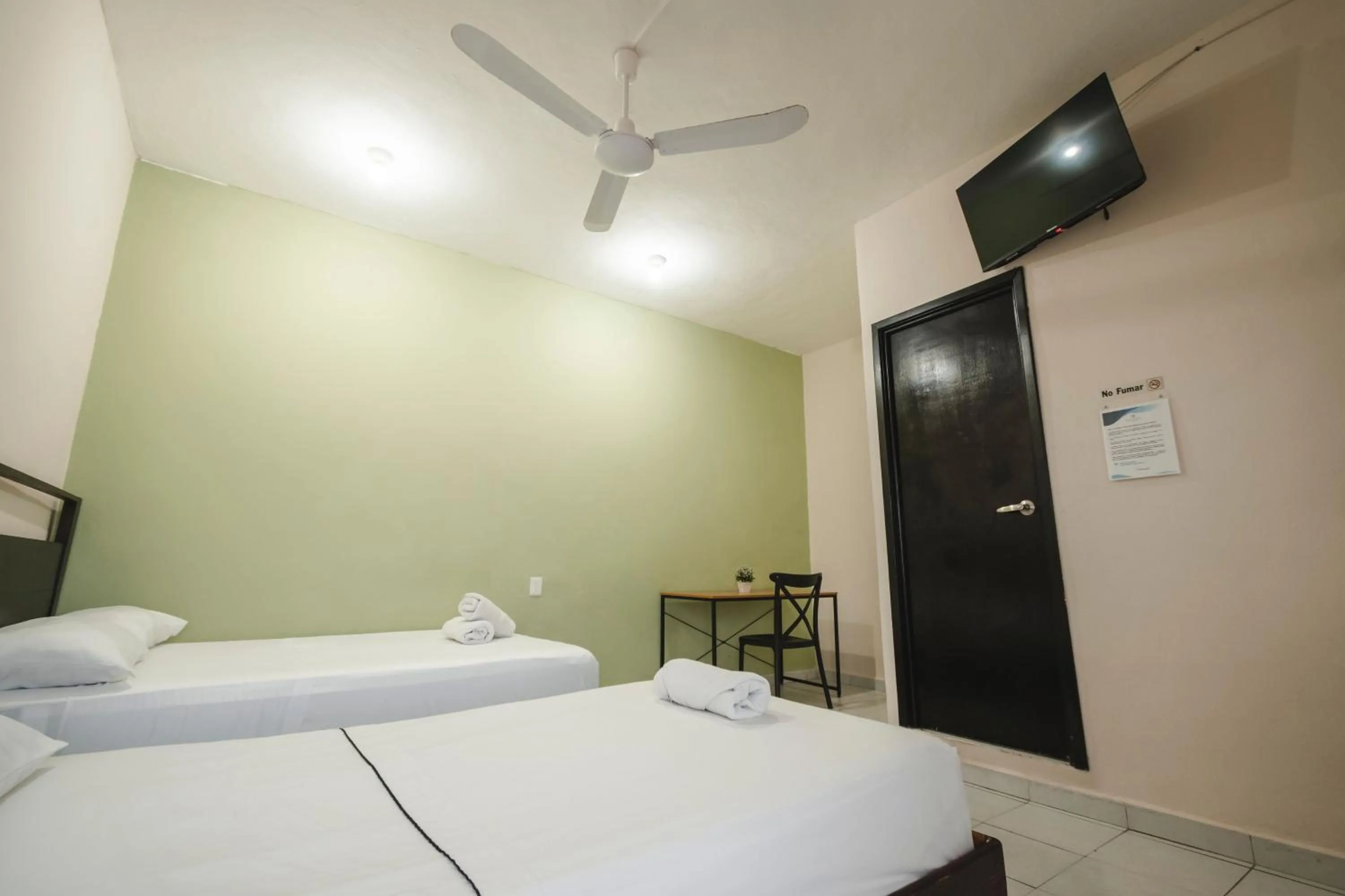 Photo of the whole room in Hotel Quiam