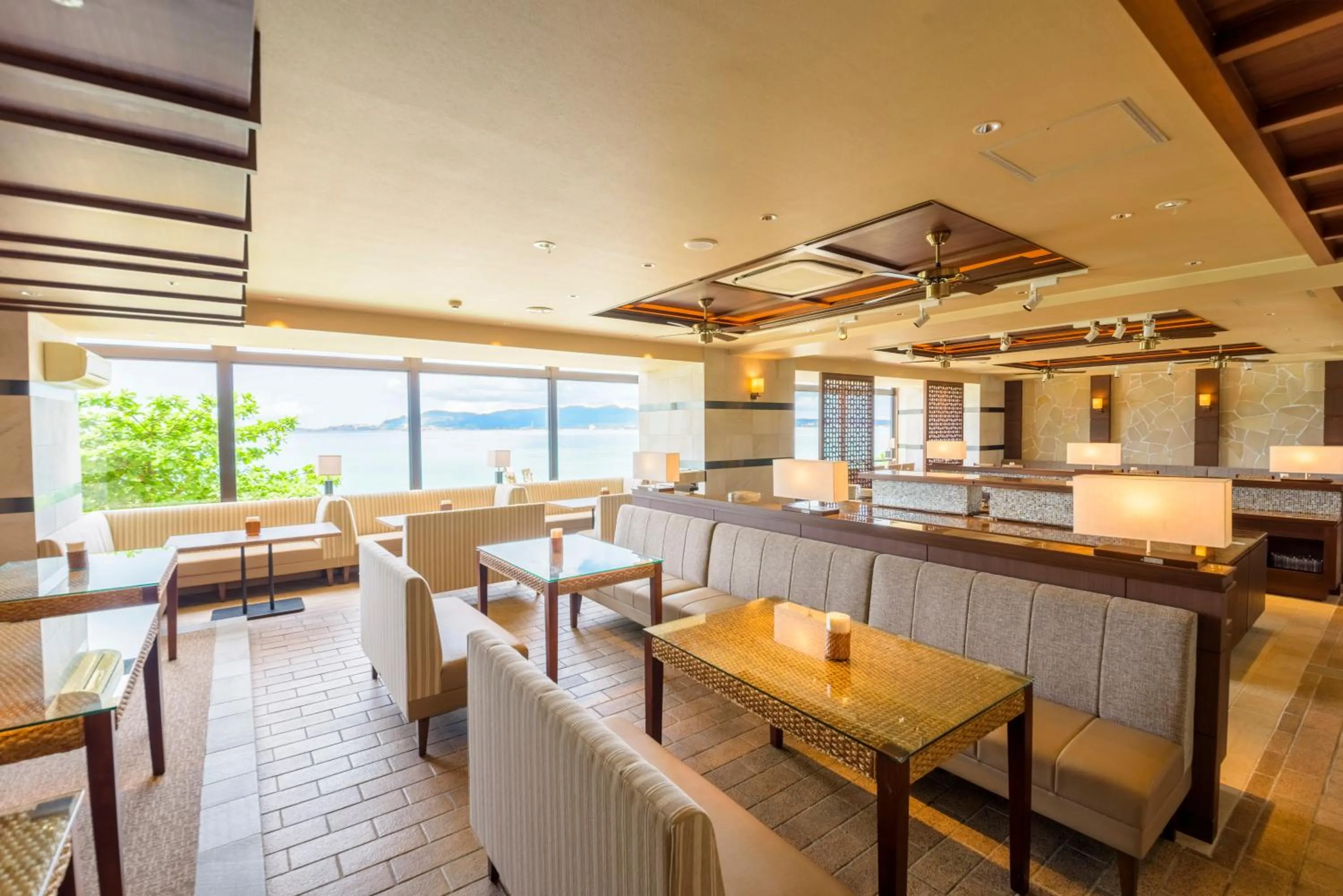 Restaurant/places to eat in Best Western Okinawa Kouki Beach