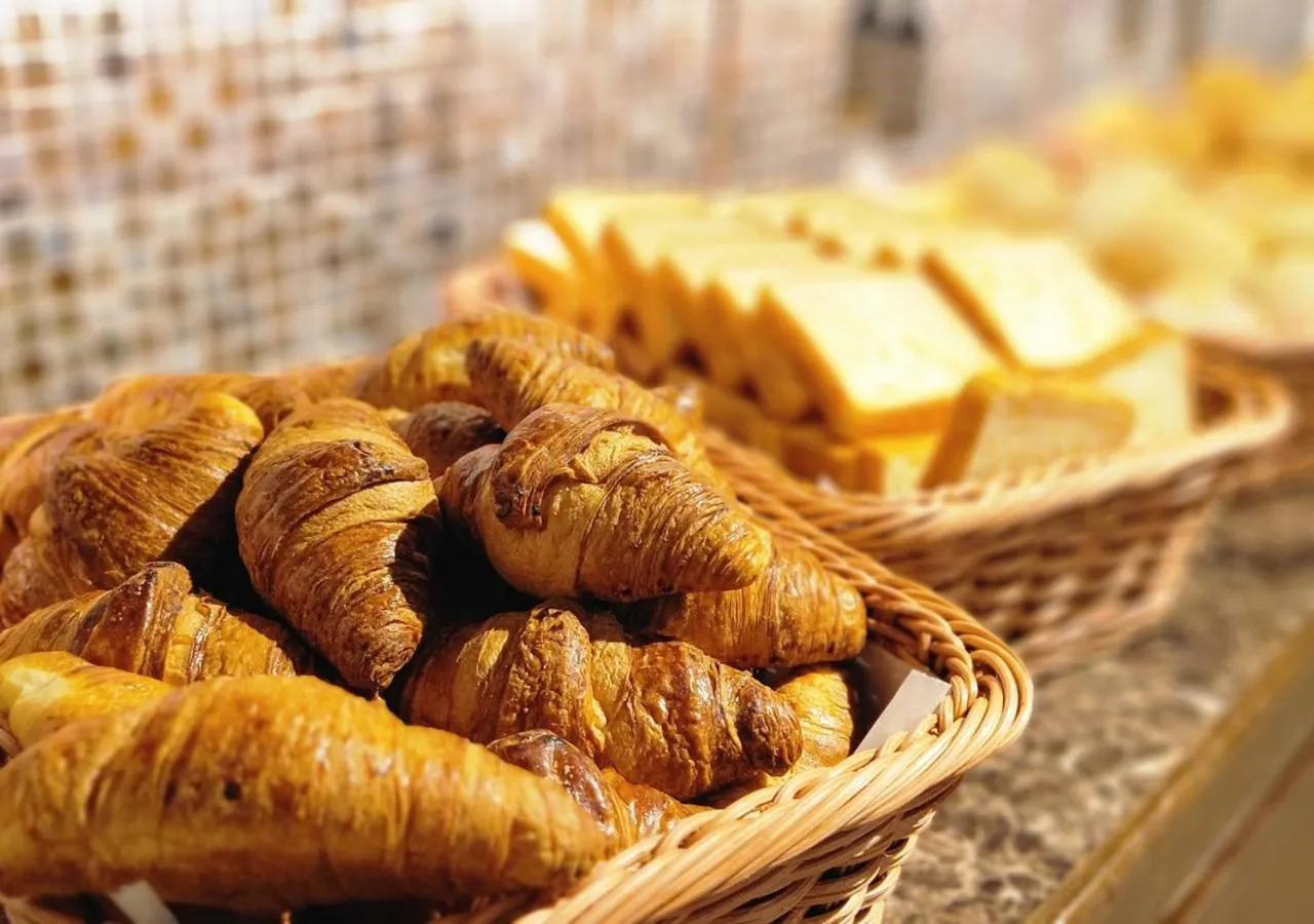 Restaurant/places to eat in Best Western Okinawa Kouki Beach