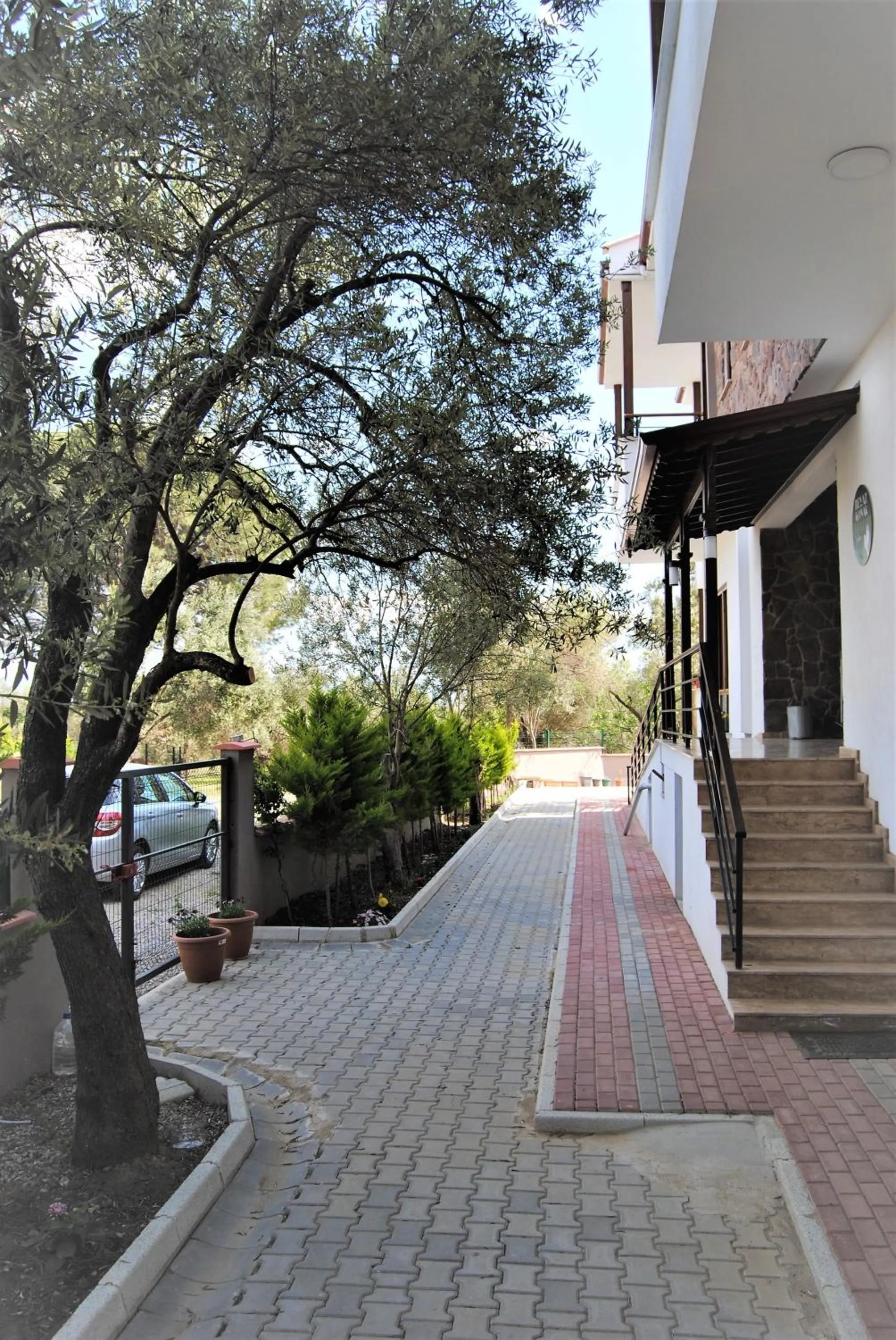 Property building in BEYAZ KONAK Güre