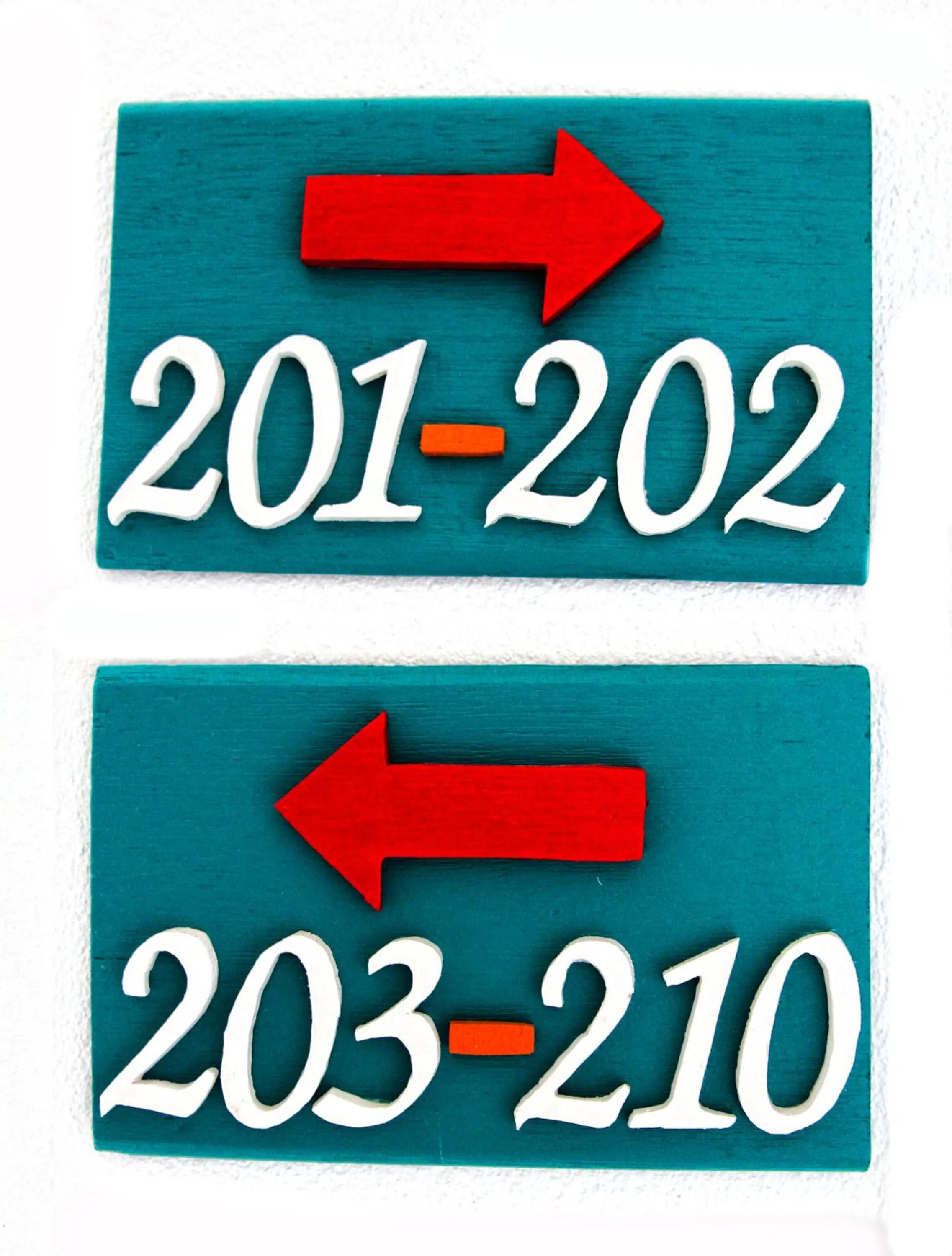 Text overlay in Blue House Sukhothai