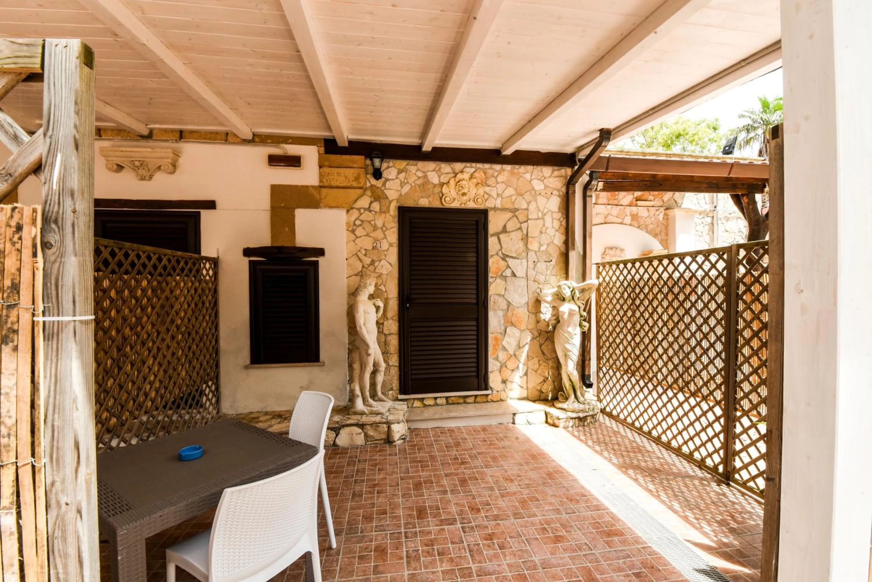 Giardini Sausari Residence