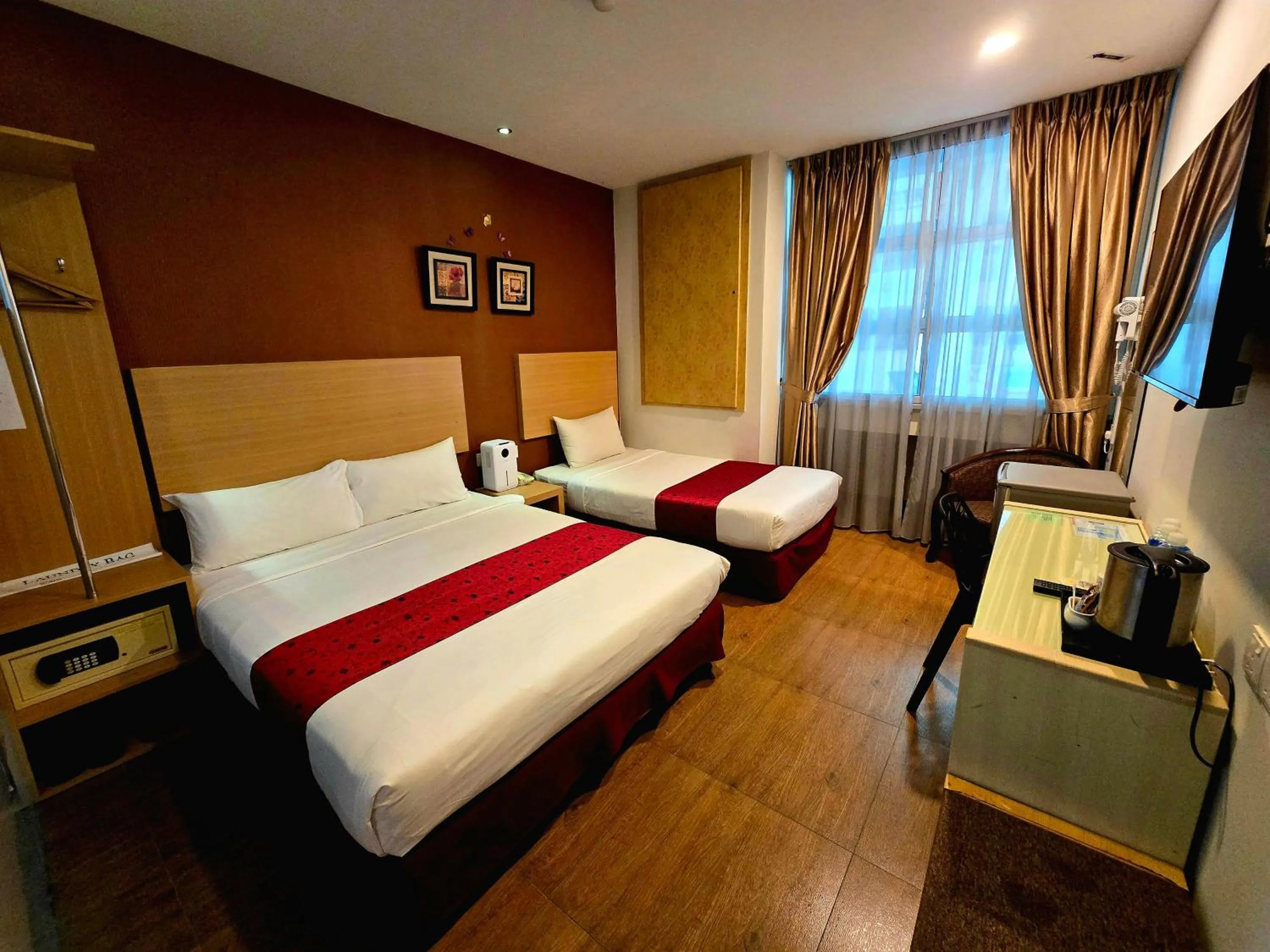 Bed in Eight Days Boutique Hotel - Permas Jaya
