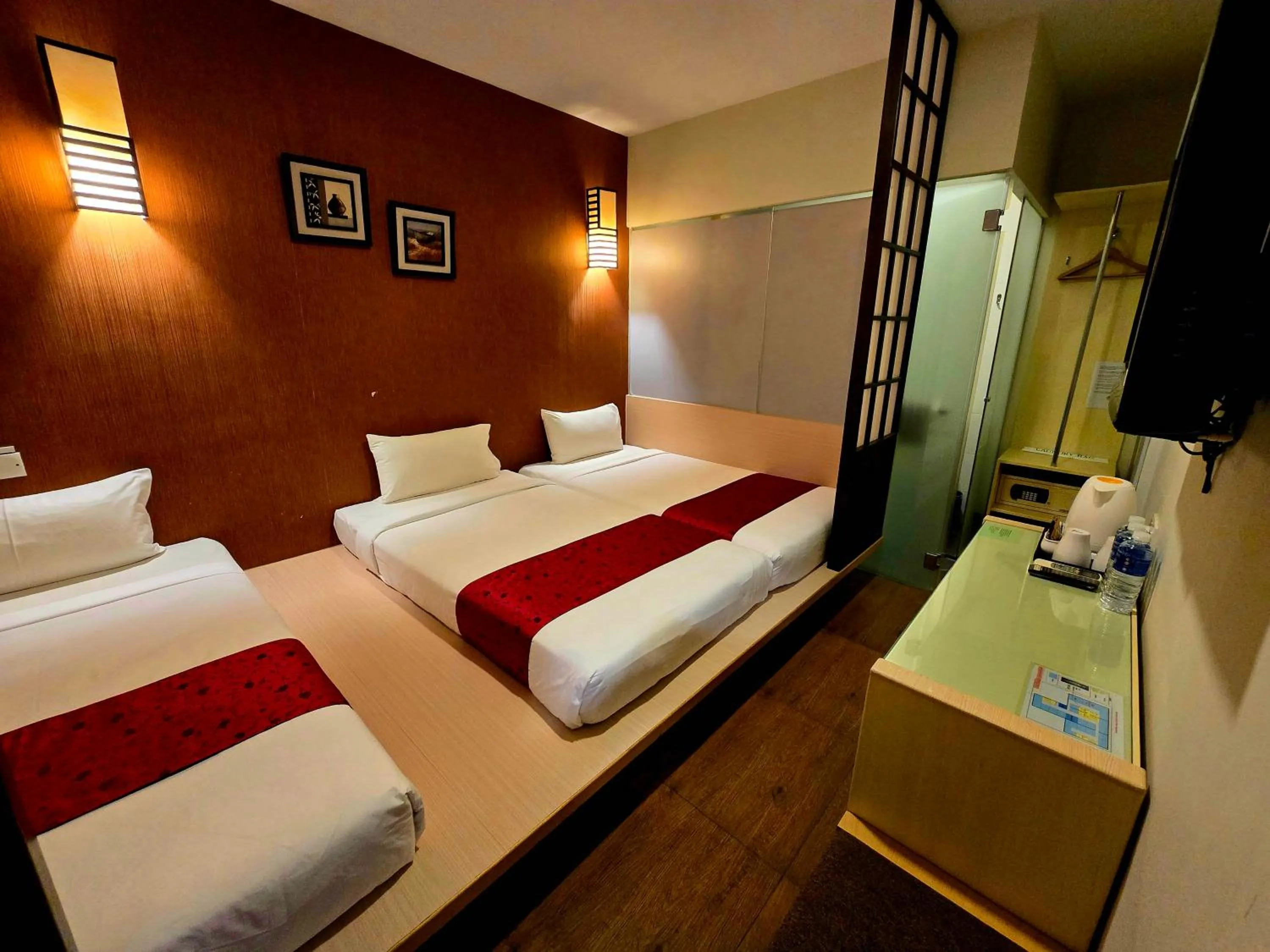Bed in Eight Days Boutique Hotel - Permas Jaya