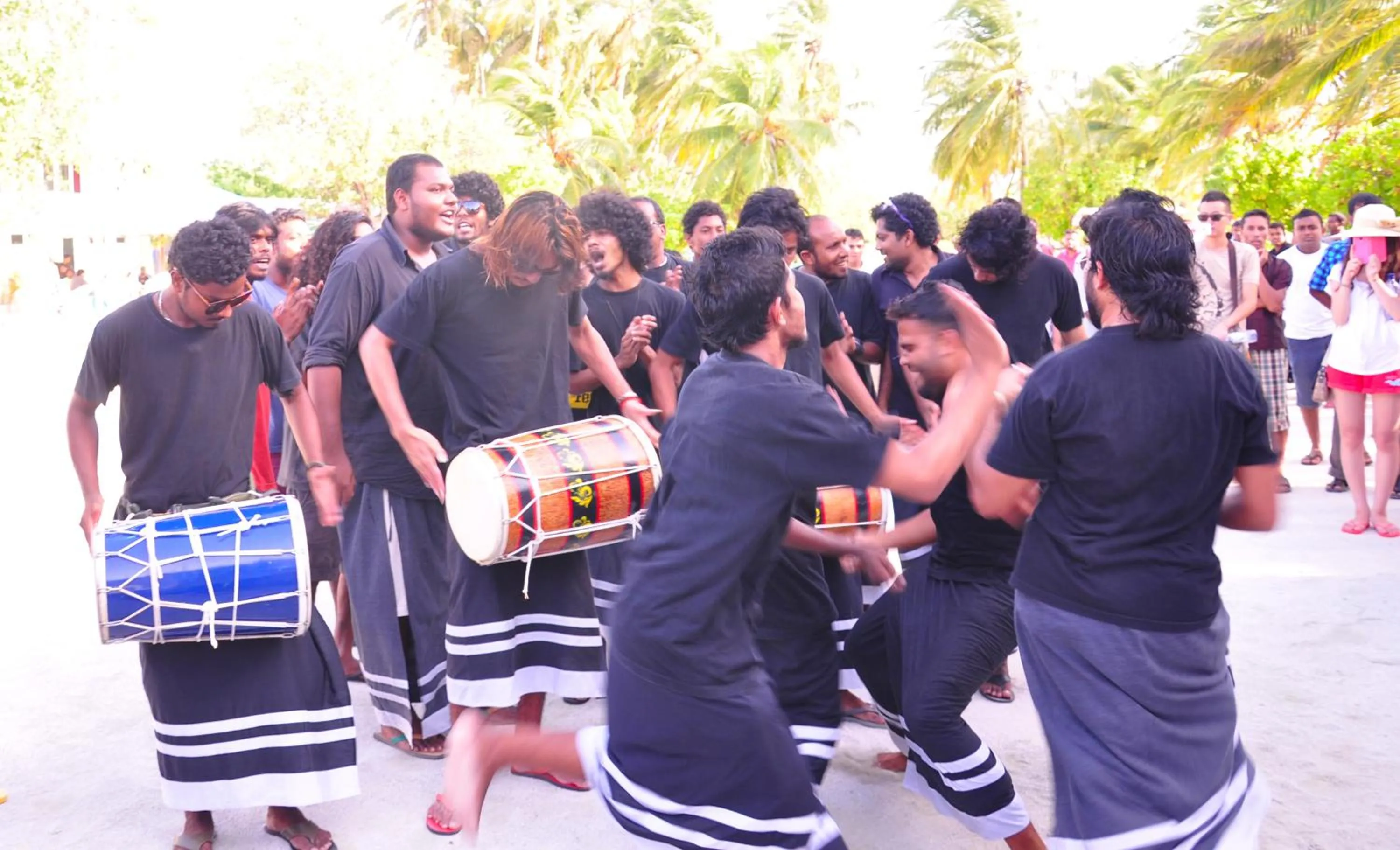 People in Jail Break Surf Inn