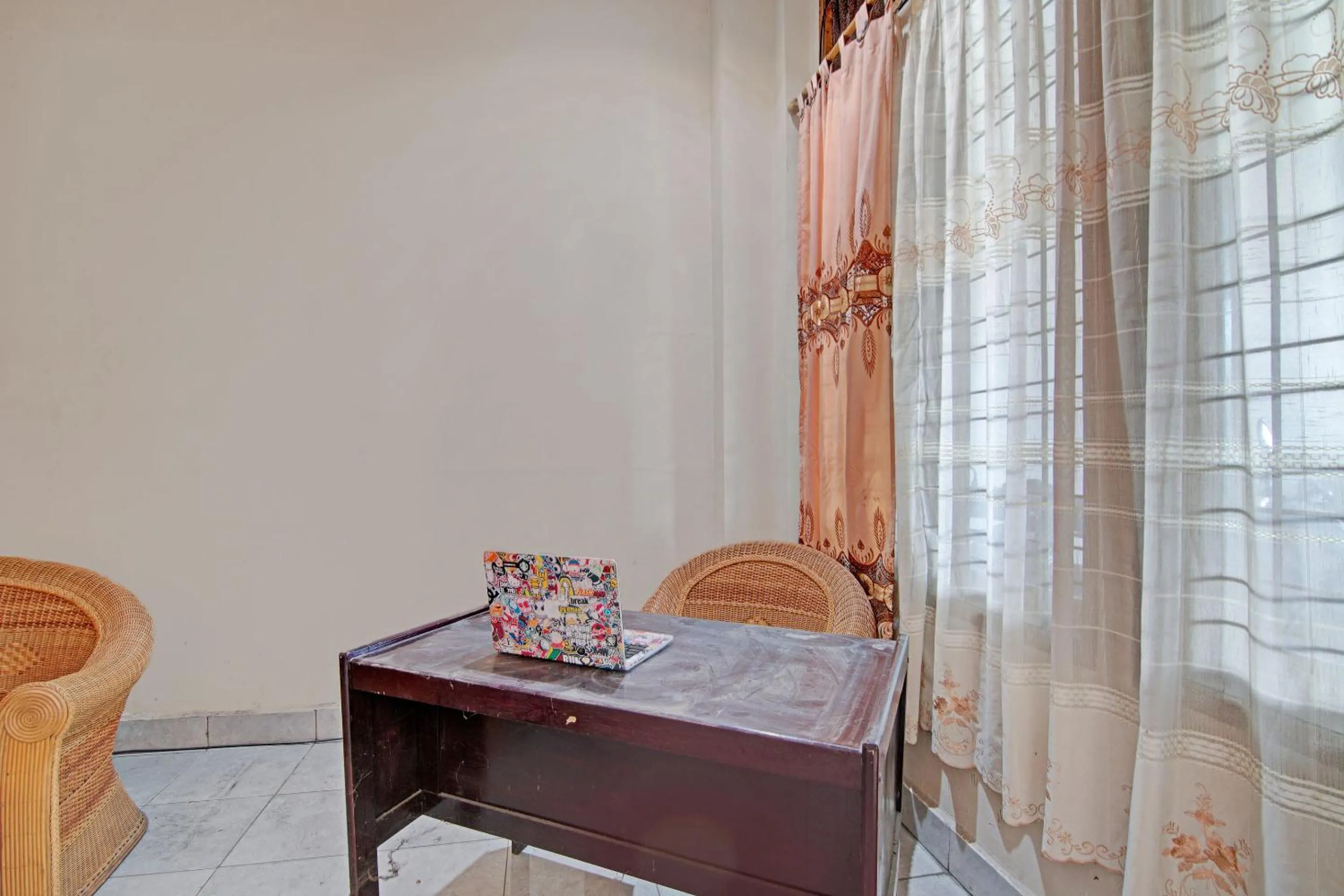 Lobby or reception in Hotel O Lavina Guesthouse