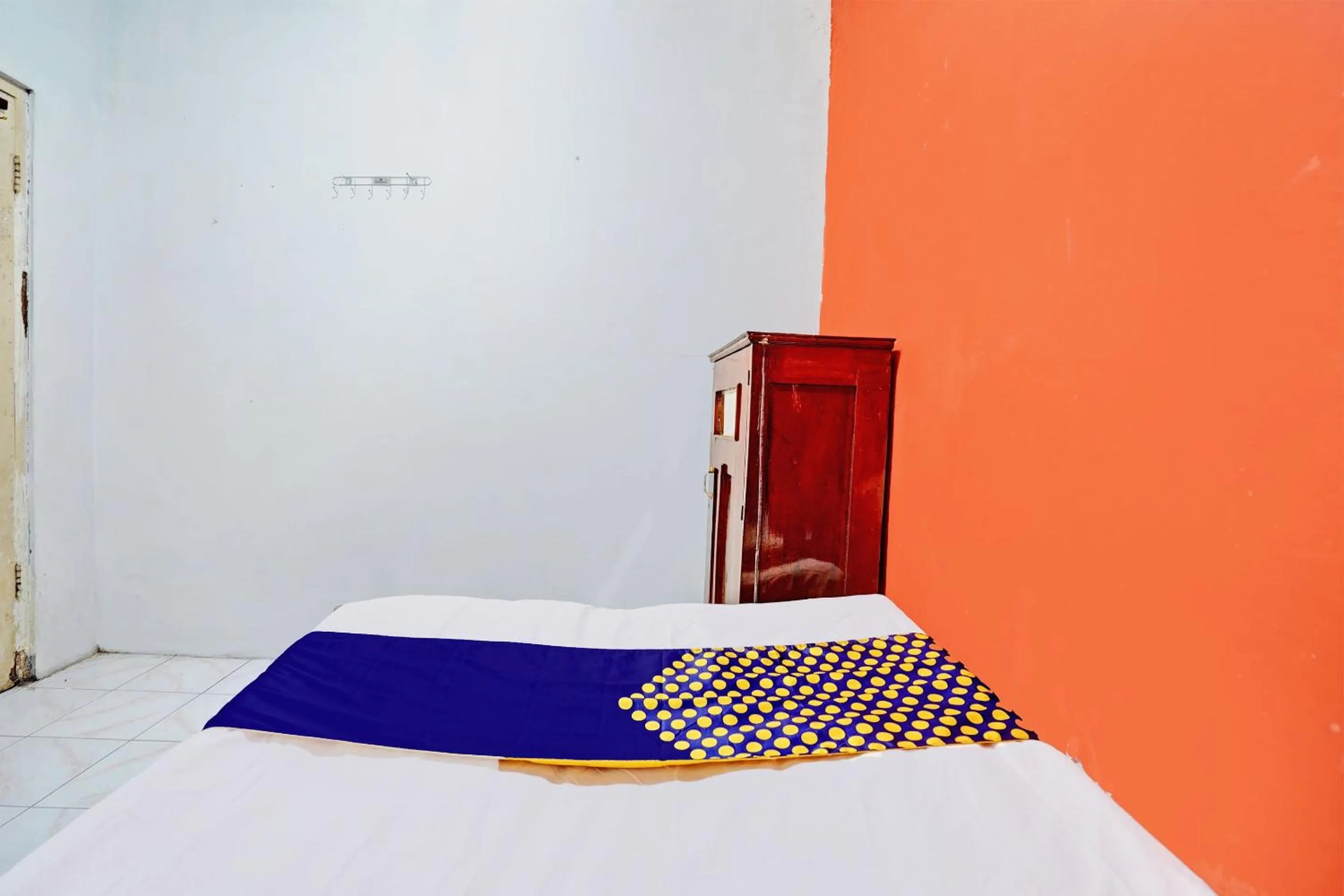 Bedroom, Bed in OYO Life 92921 Omaya Kost Syariah