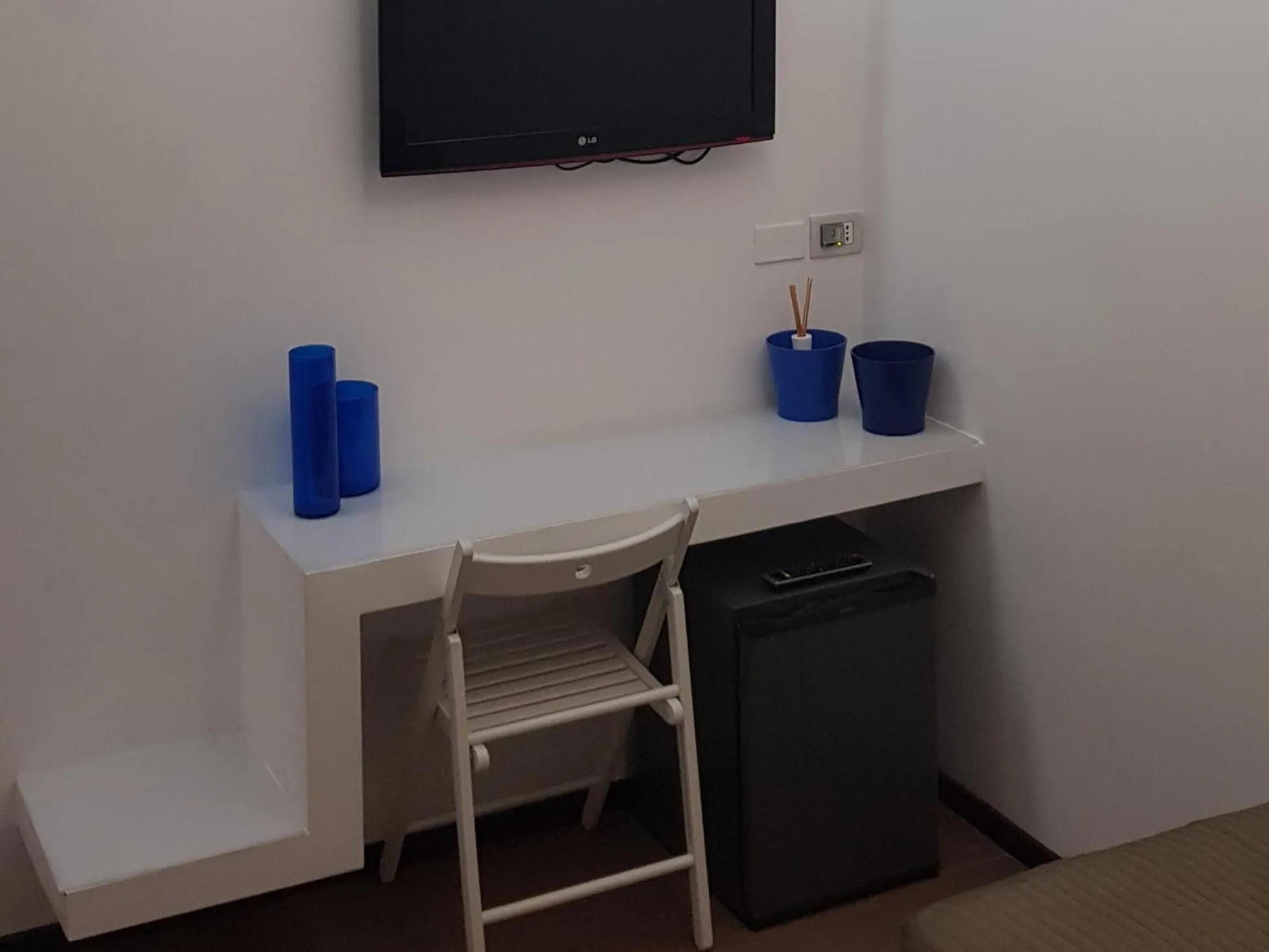 TV and multimedia in B&B Copacabana Colors