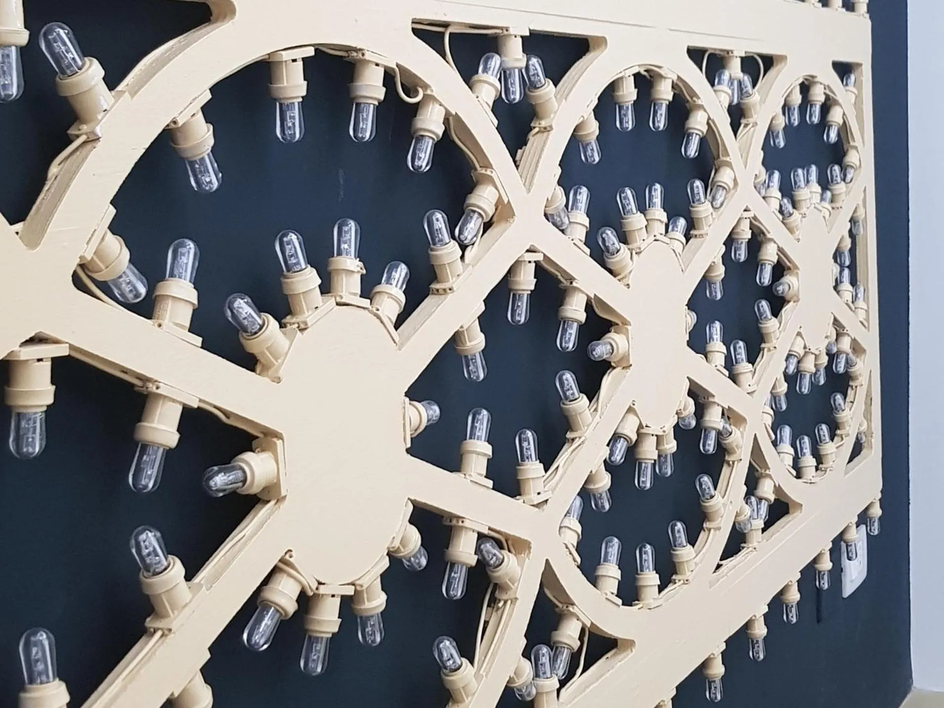 Decorative detail in B&B Copacabana Colors